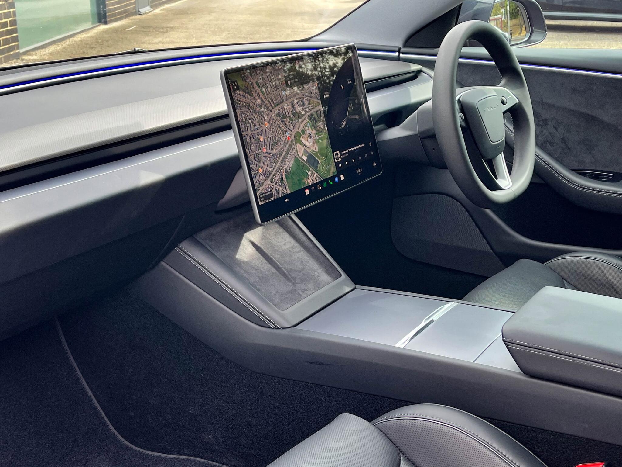 Tesla Model 3 - Image 5