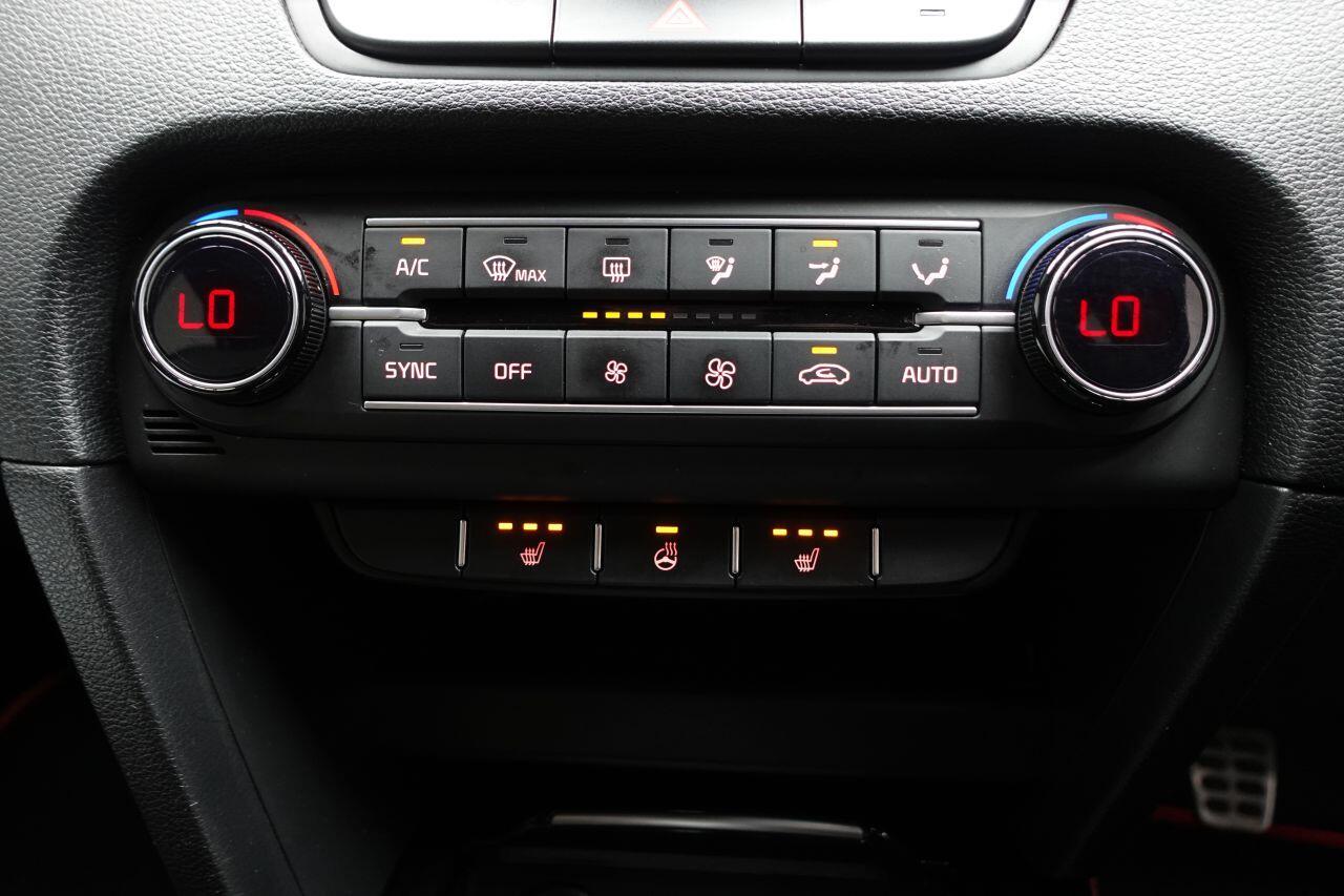 Kia ProCeed - Image 24