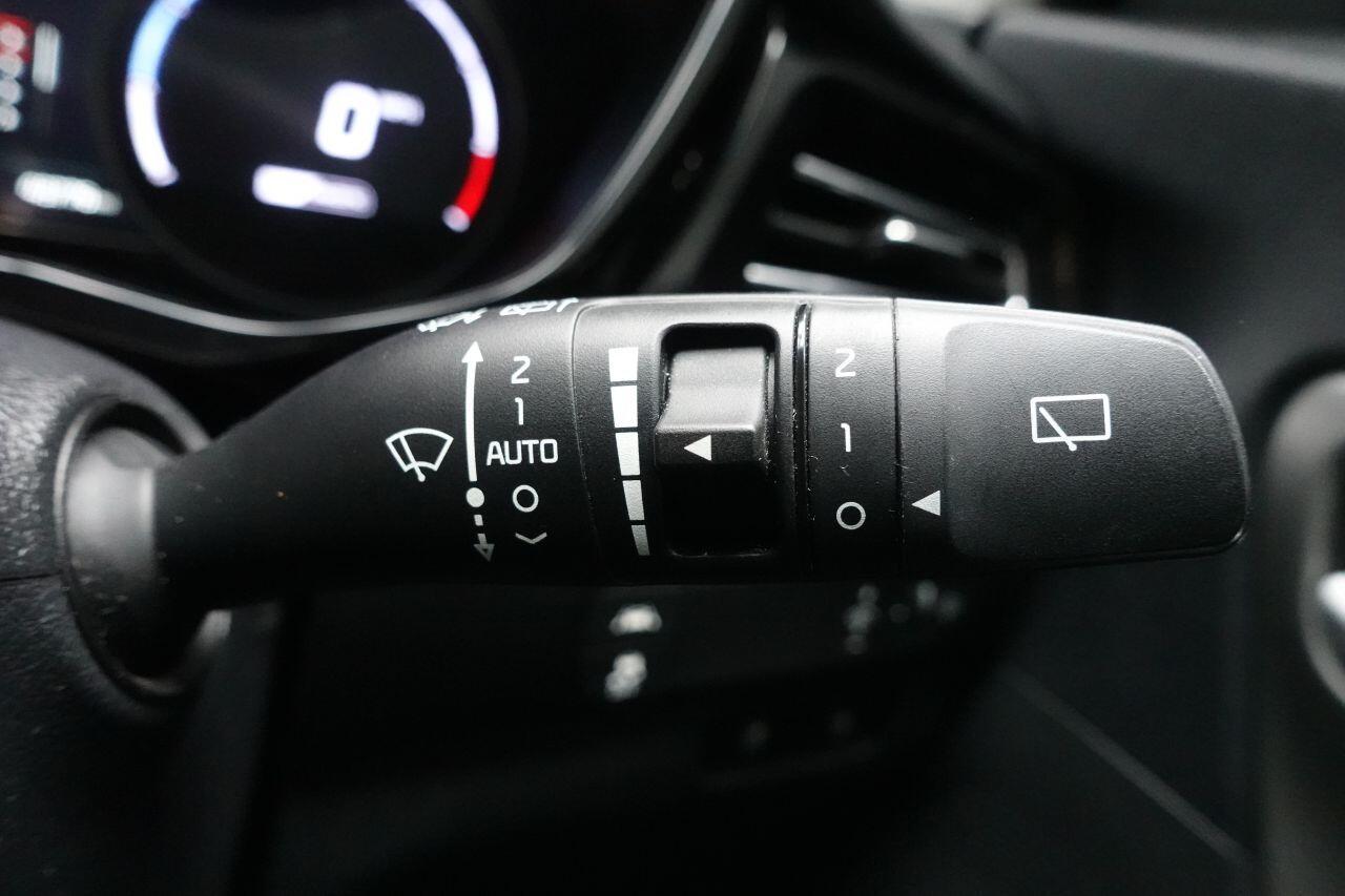 Kia Niro - Image 44