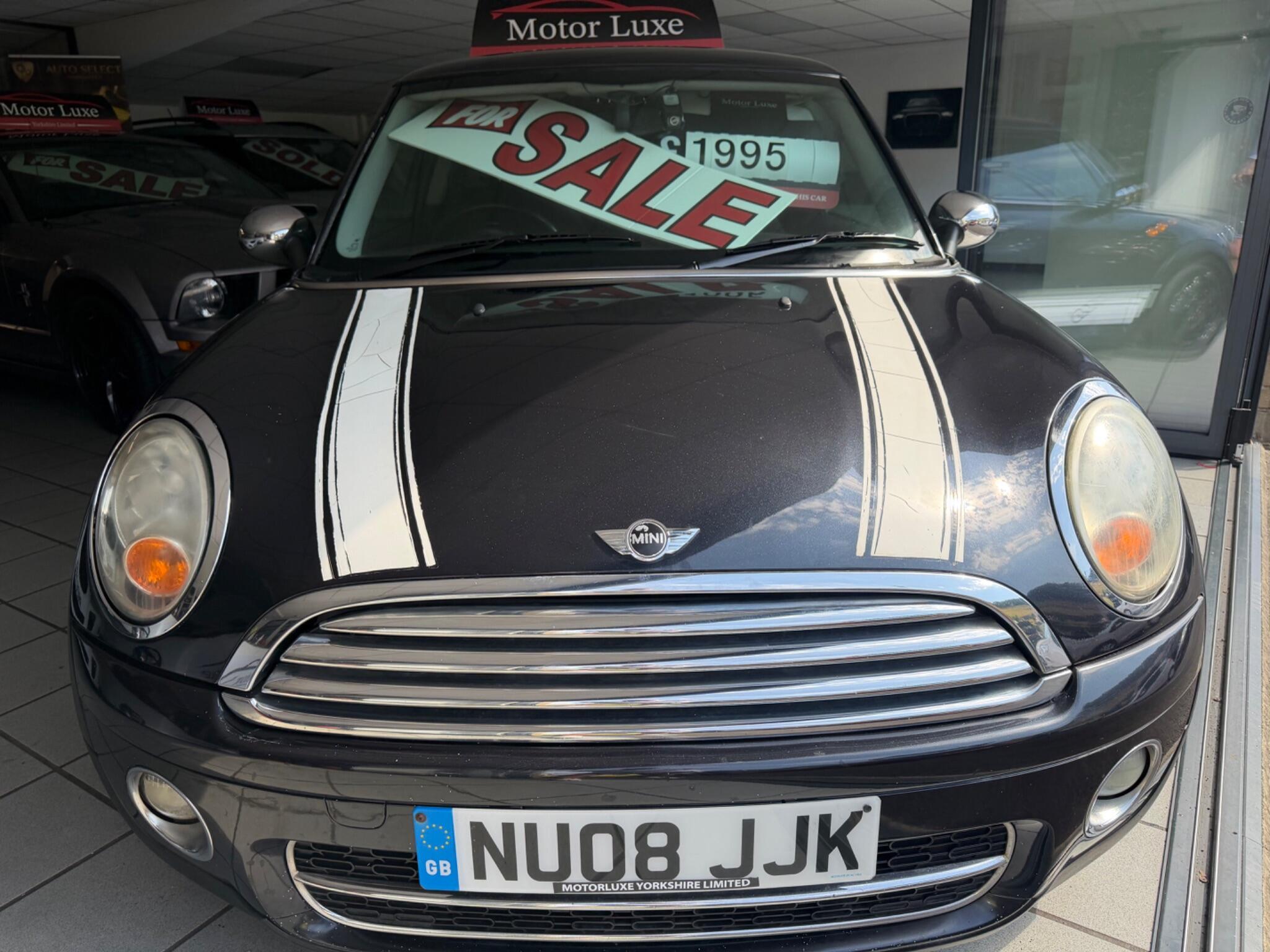 MINI Hatch - Image 2