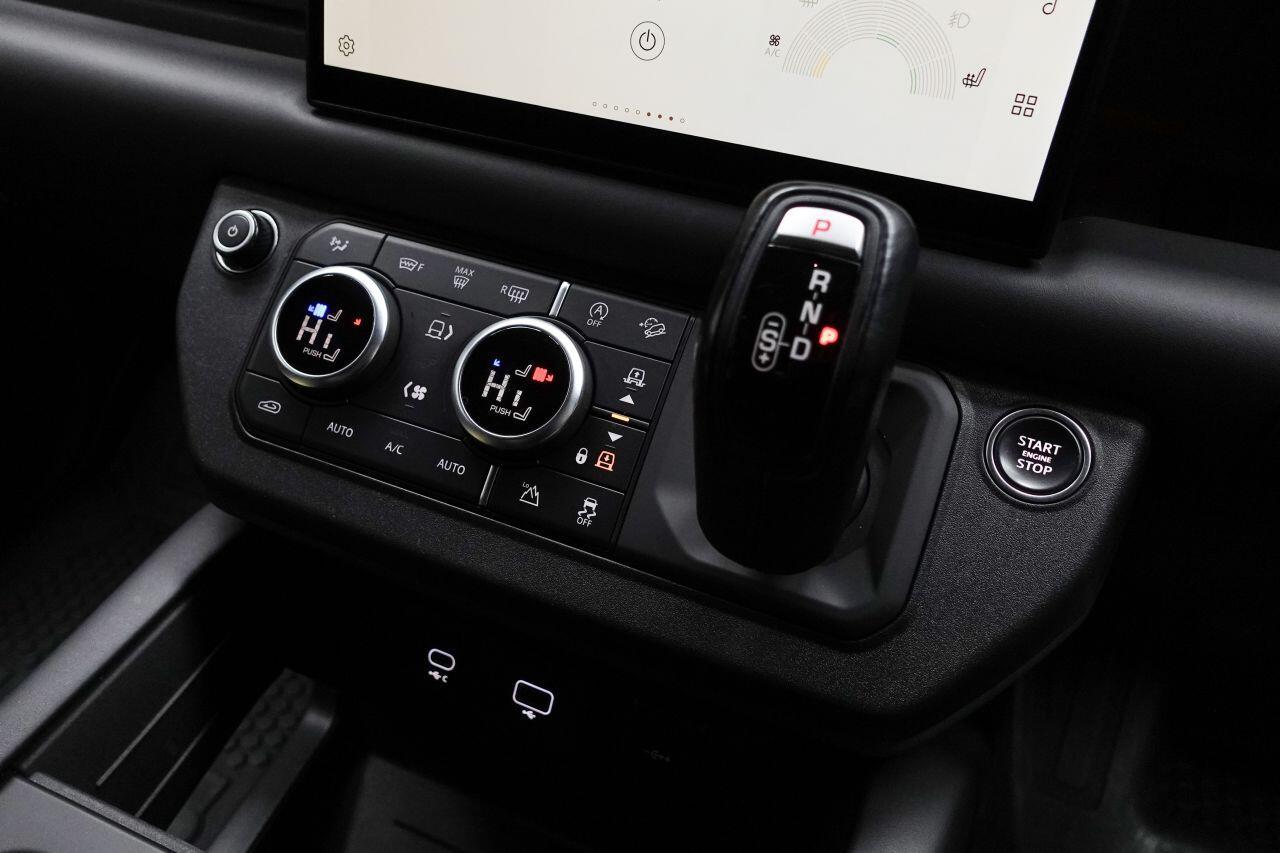 Land Rover Defender 110 - Image 70