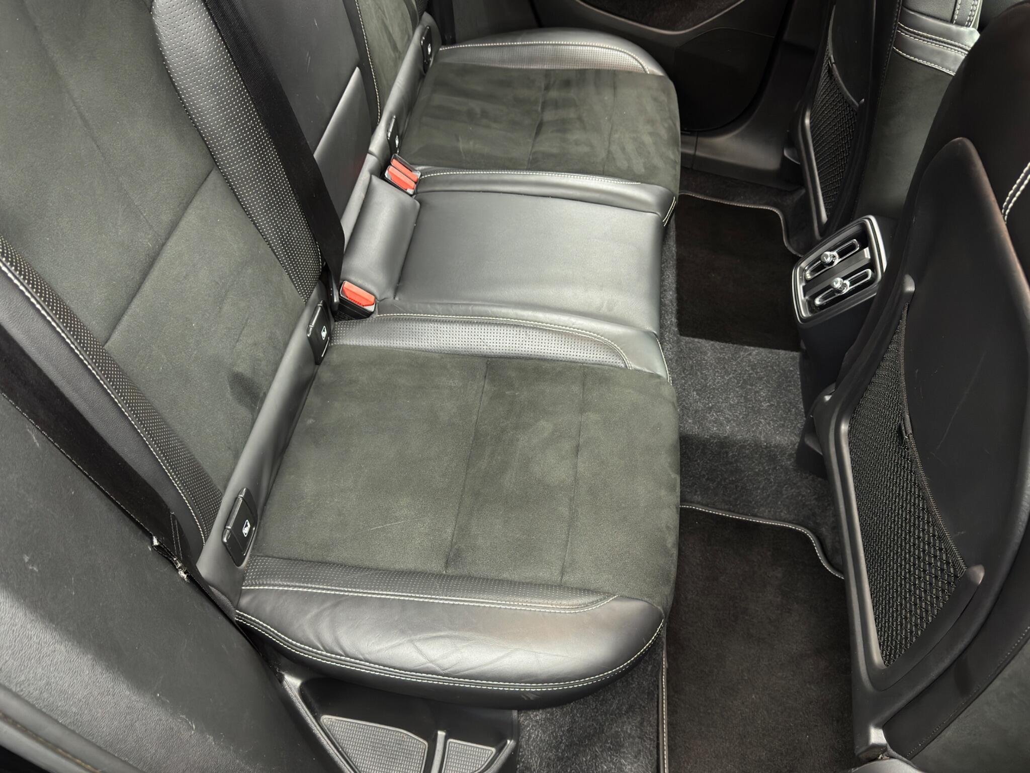 Volvo XC40 - Image 16