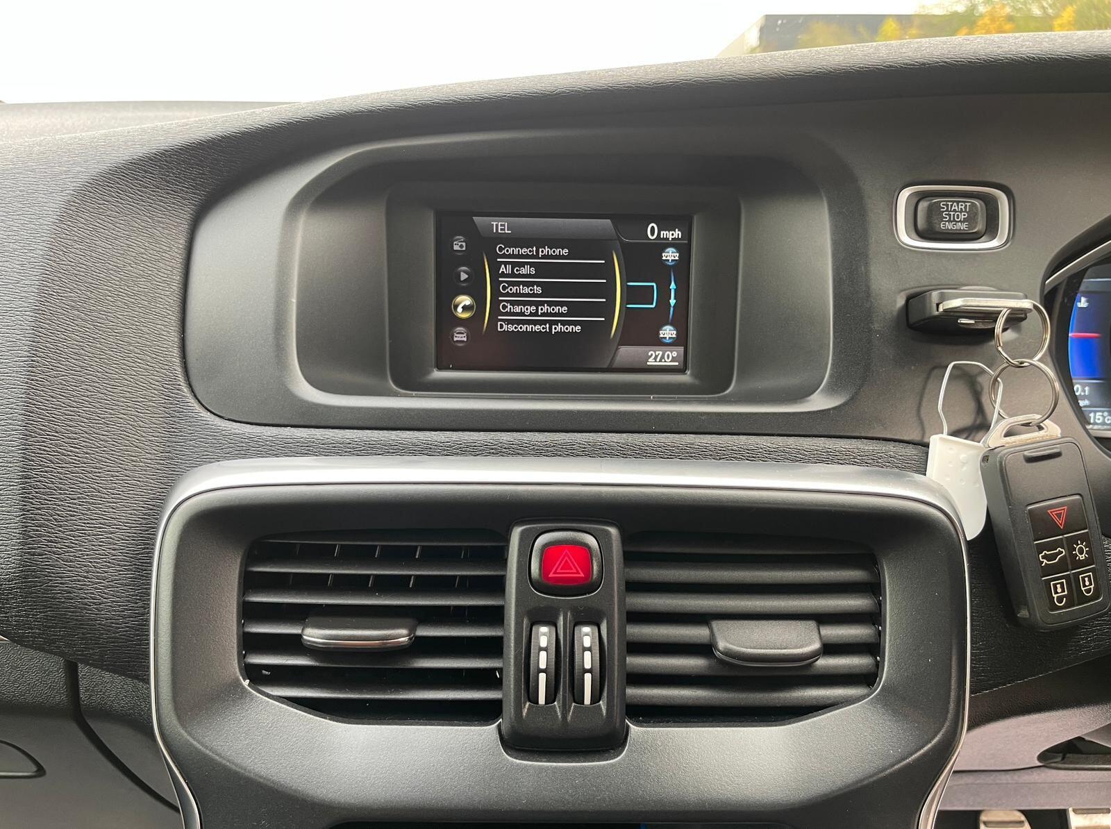 Volvo V40 - Image 19