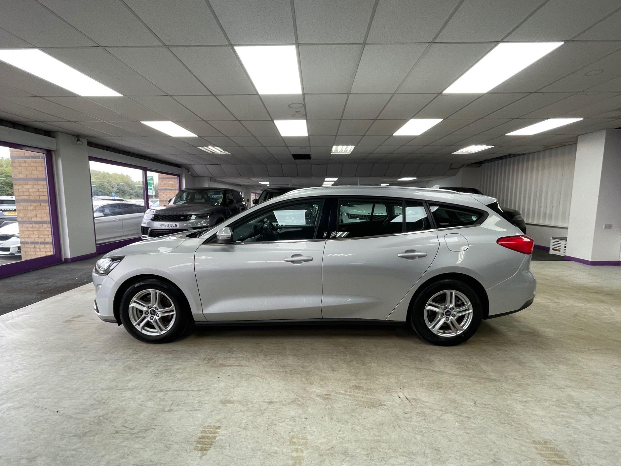 Ford Focus Diesel Estate - Image 13