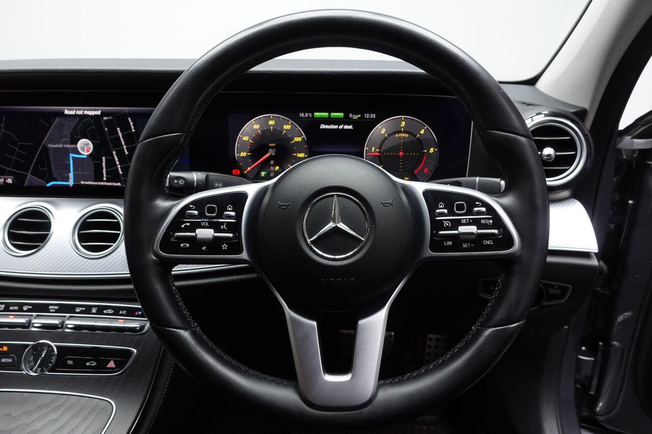 Mercedes-benz E-CLASS - Image 18