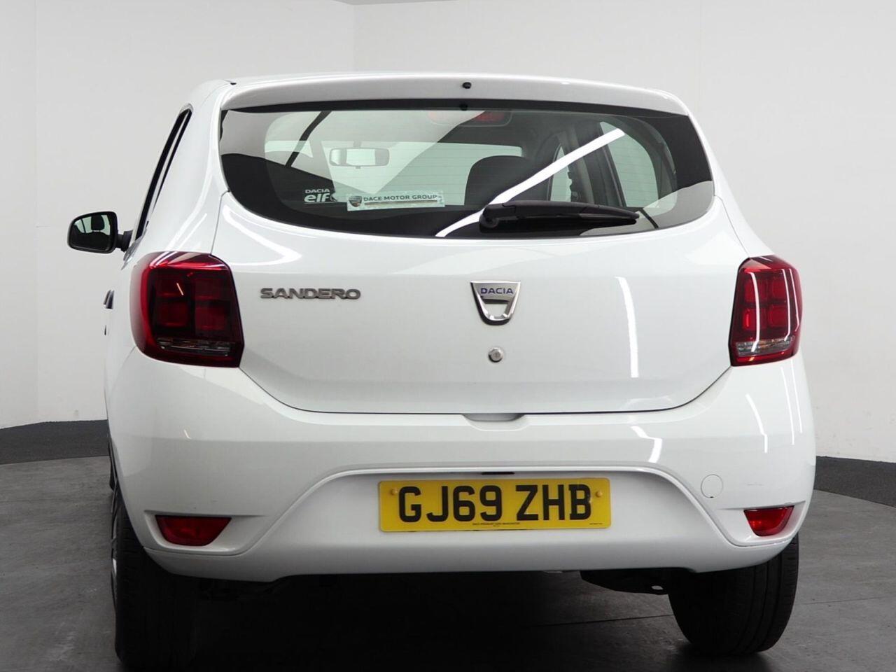 Dacia Sandero - Image 10