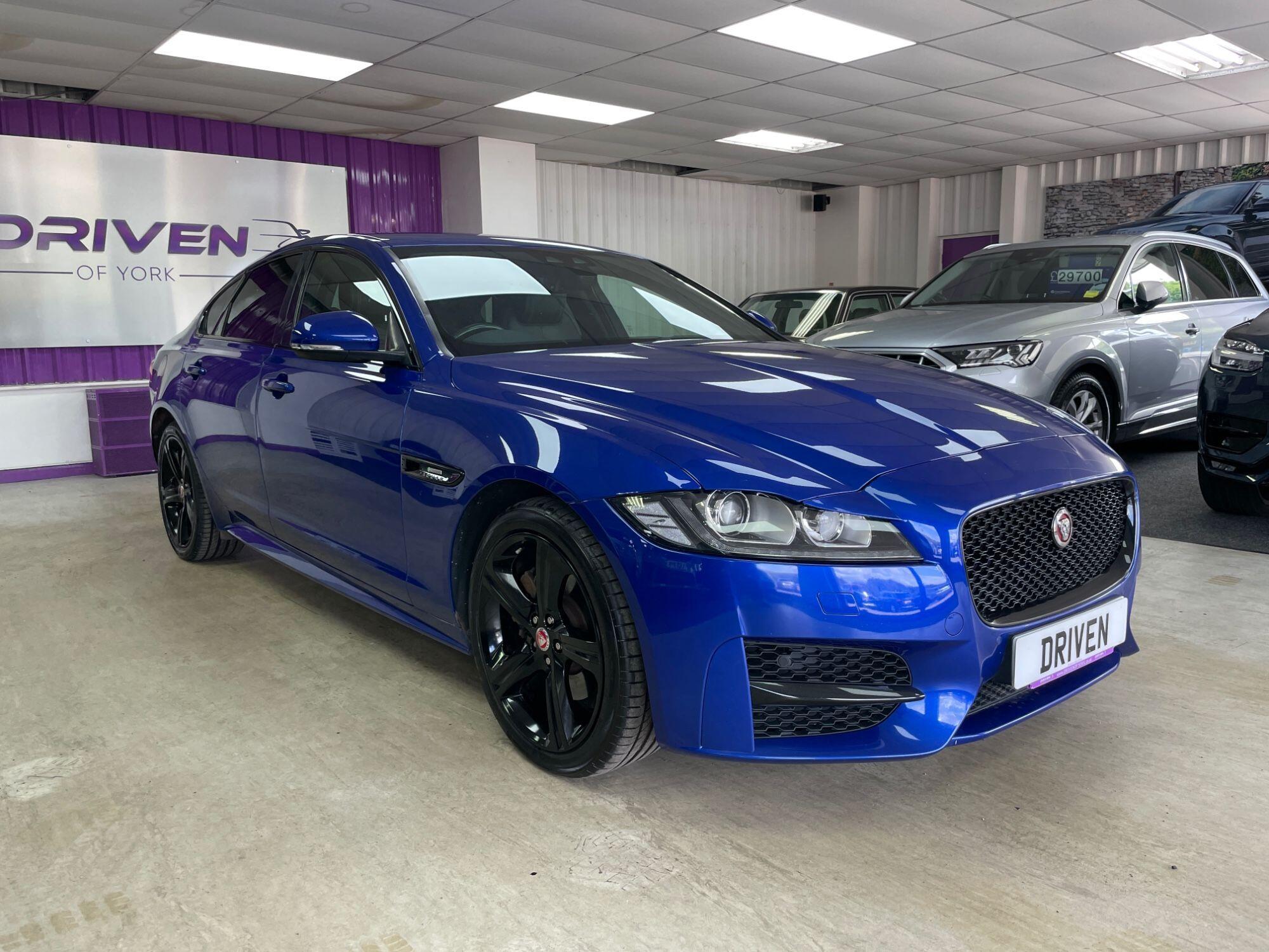 Jaguar XF - Image 11