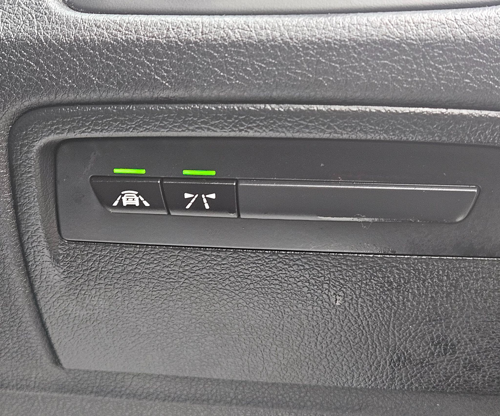 BMW 3 Series - Image 66