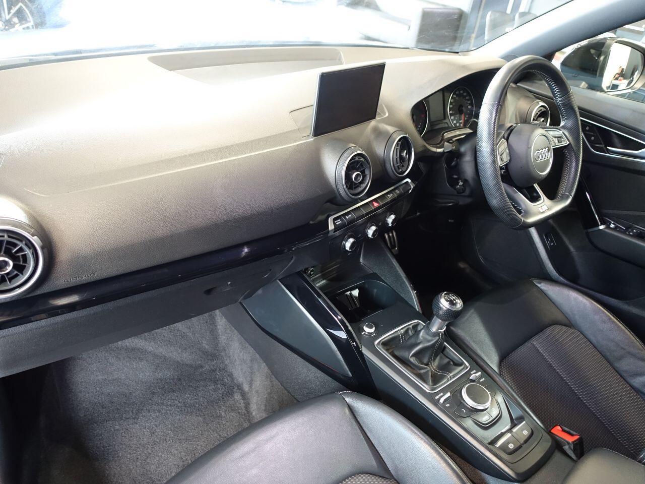 Audi Q2 - Image 11