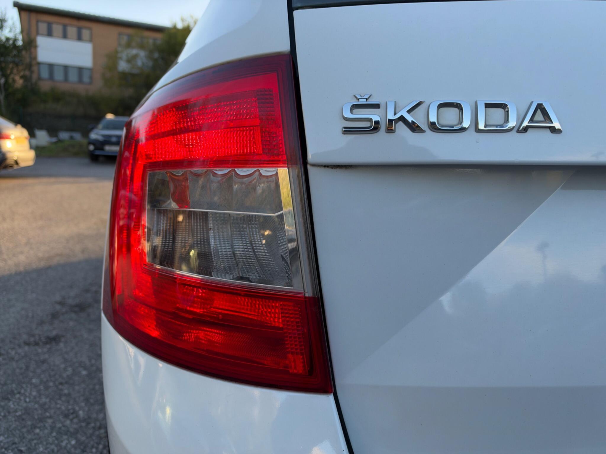 Skoda Octavia - Image 9