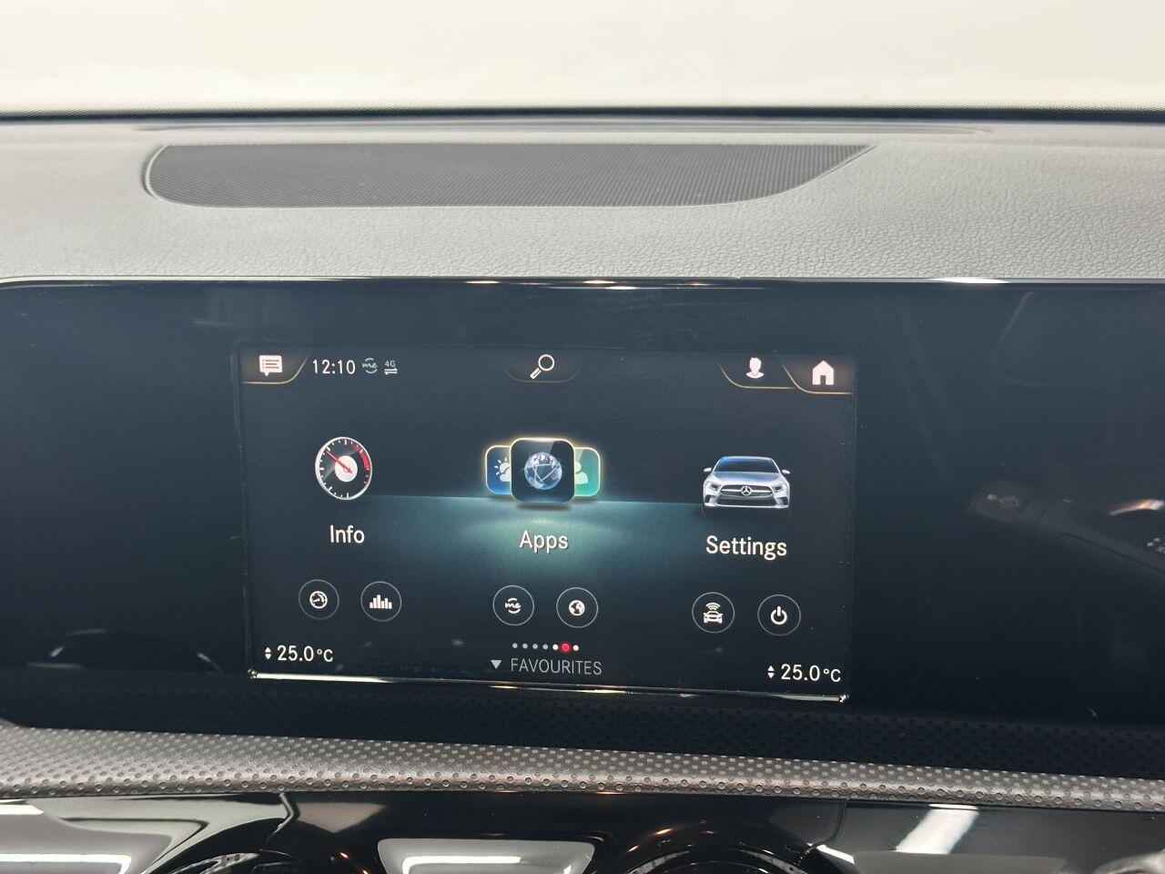 Mercedes-benz A-CLASS - Image 32