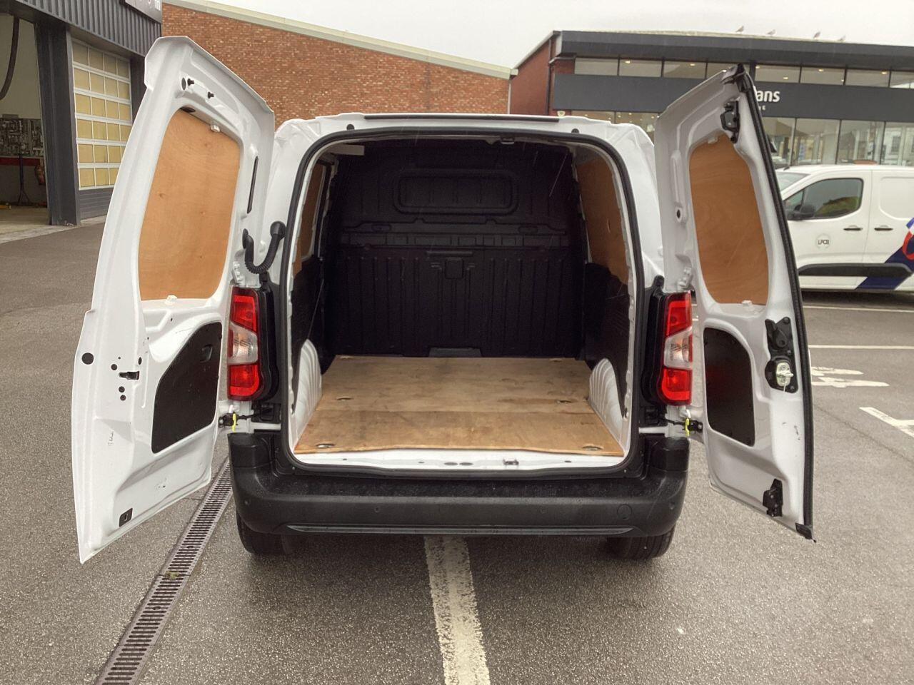 Peugeot Partner - Image 14