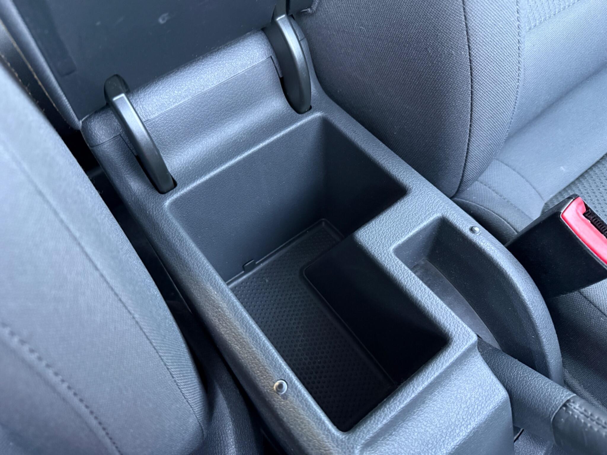 Volkswagen Golf Plus - Image 50