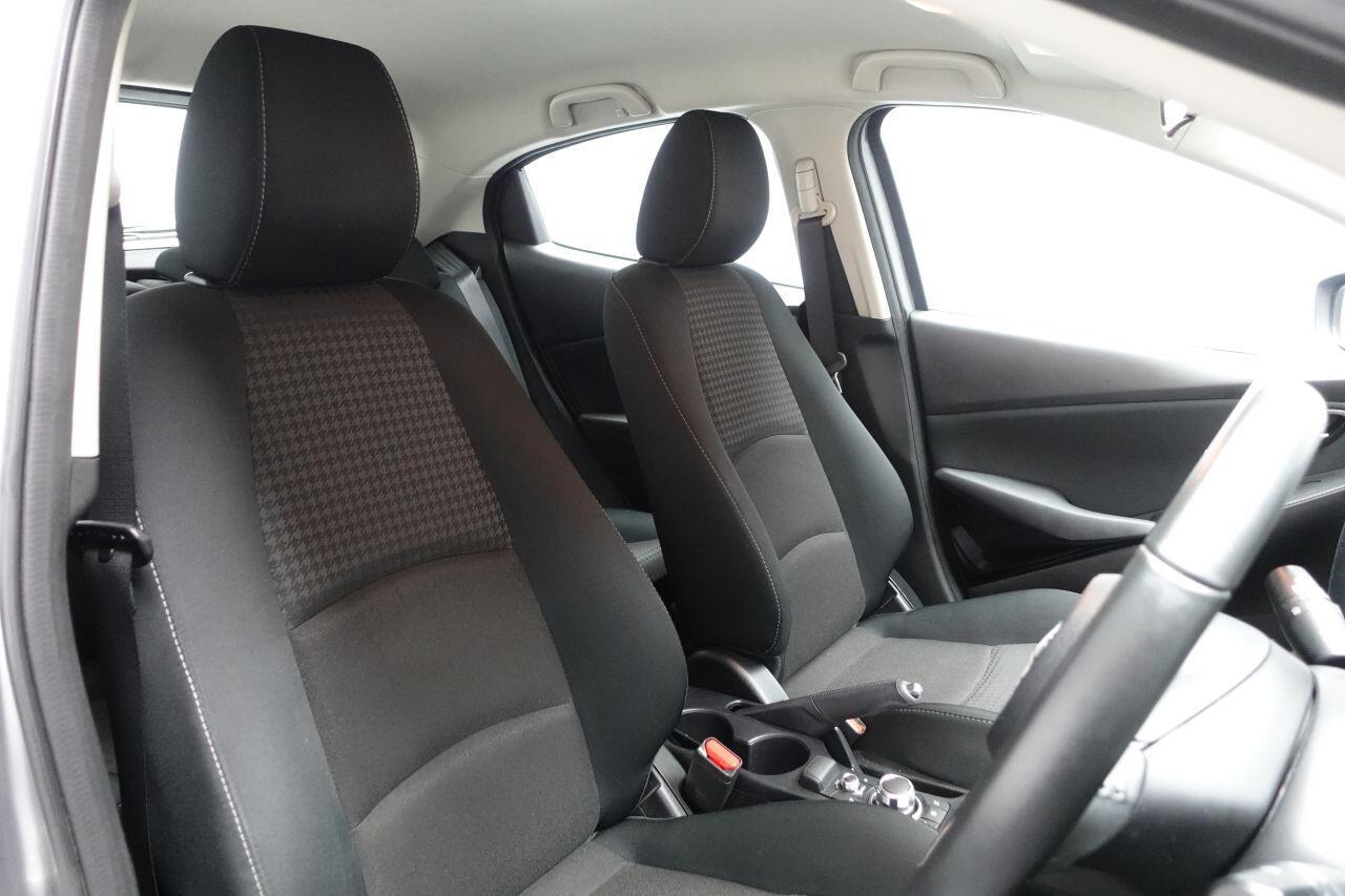 Mazda MAZDA2 - Image 3