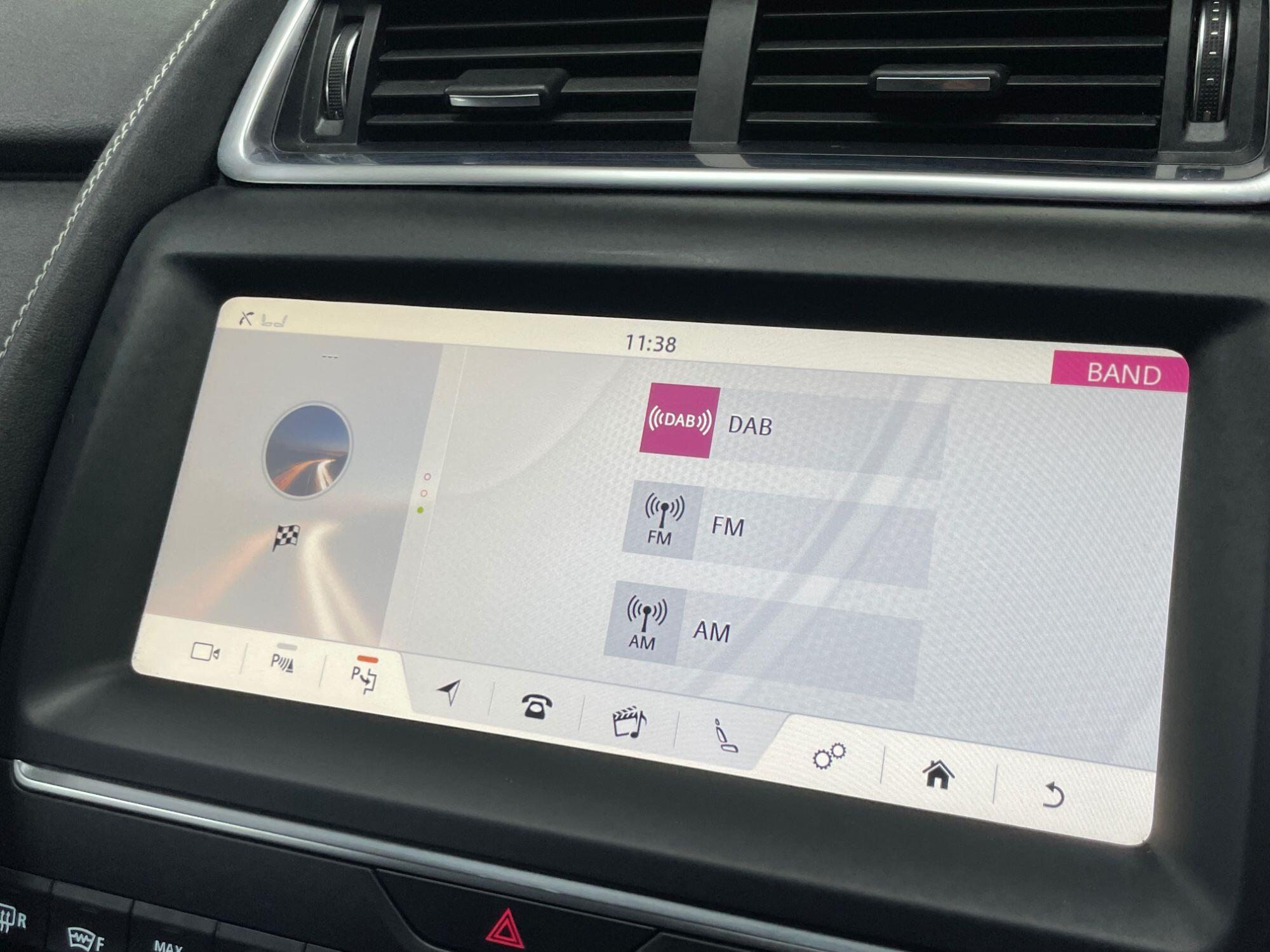 Jaguar E-Pace - Image 46