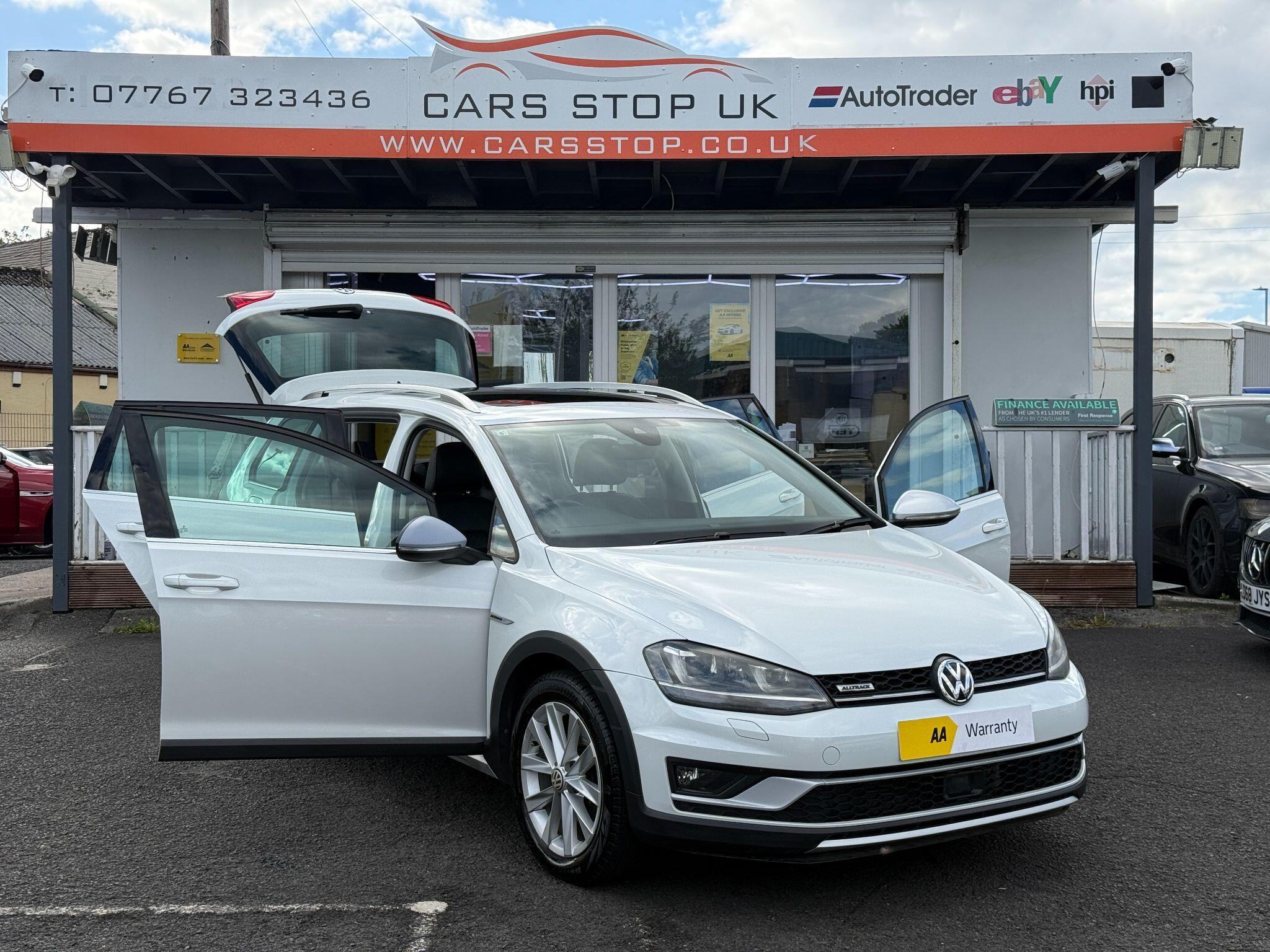 Volkswagen Golf - Image 27