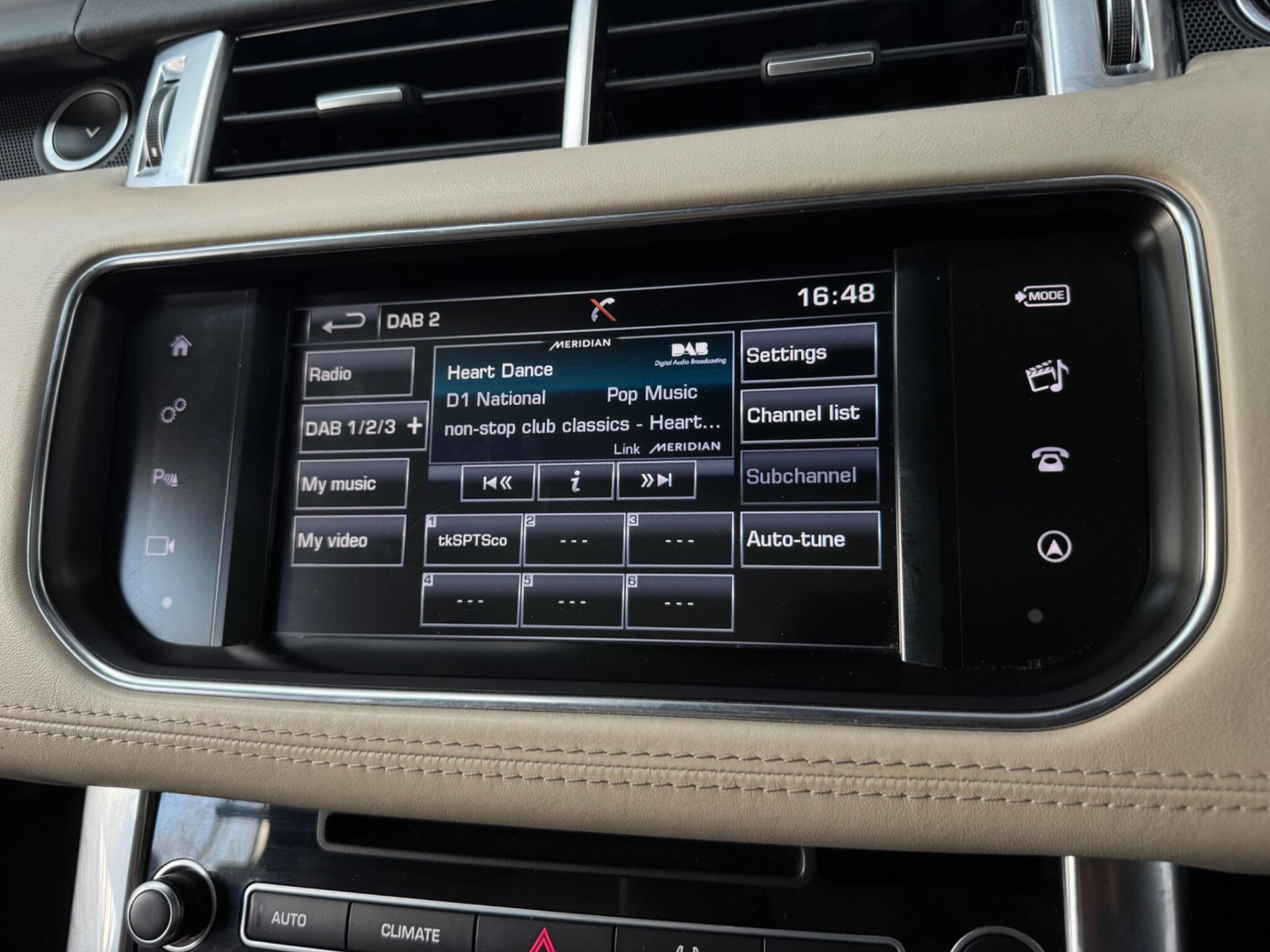 Land Rover RANGE ROVER SPORT - Image 17