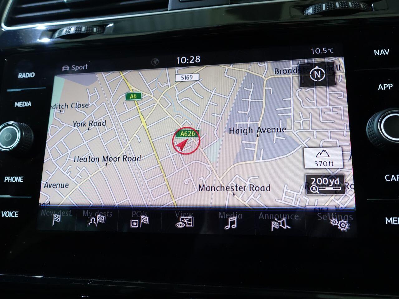 Volkswagen Golf - Image 3