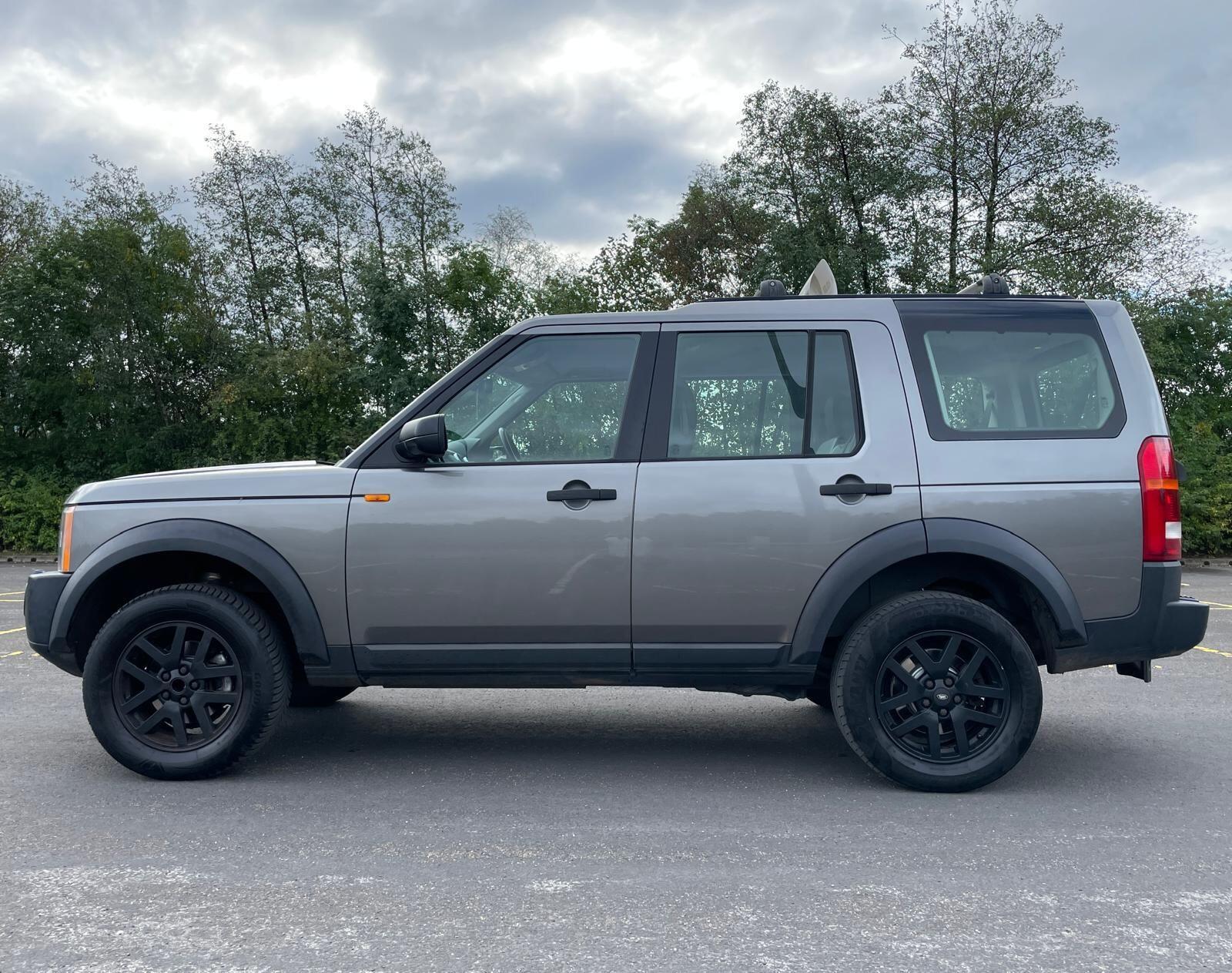 Land Rover DISCOVERY 3 - Image 4