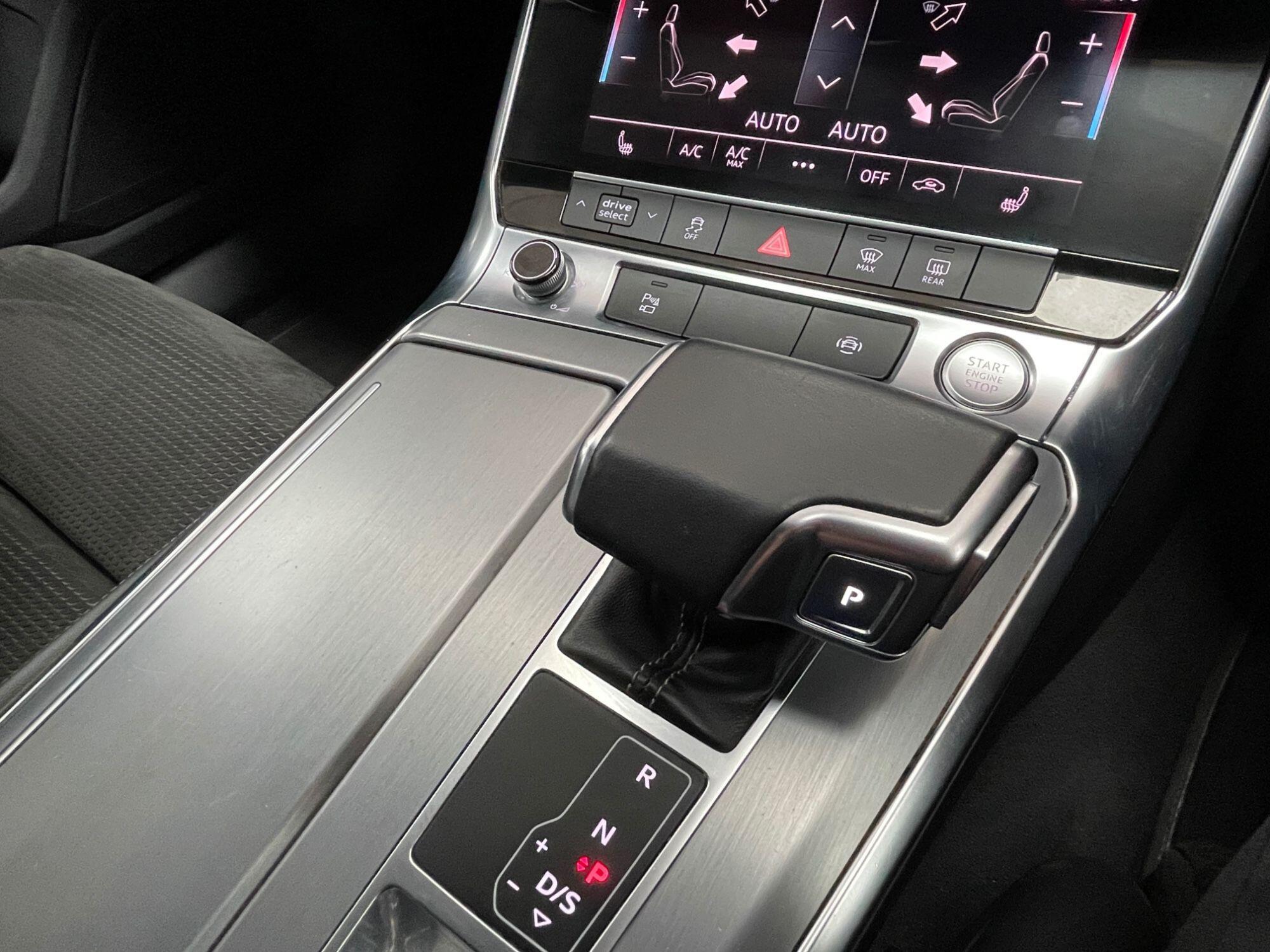 Audi A6 Avant - Image 47