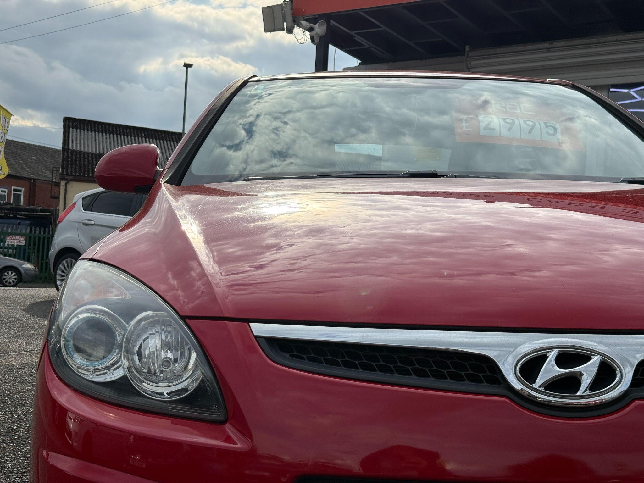 Hyundai i30 - Image 11