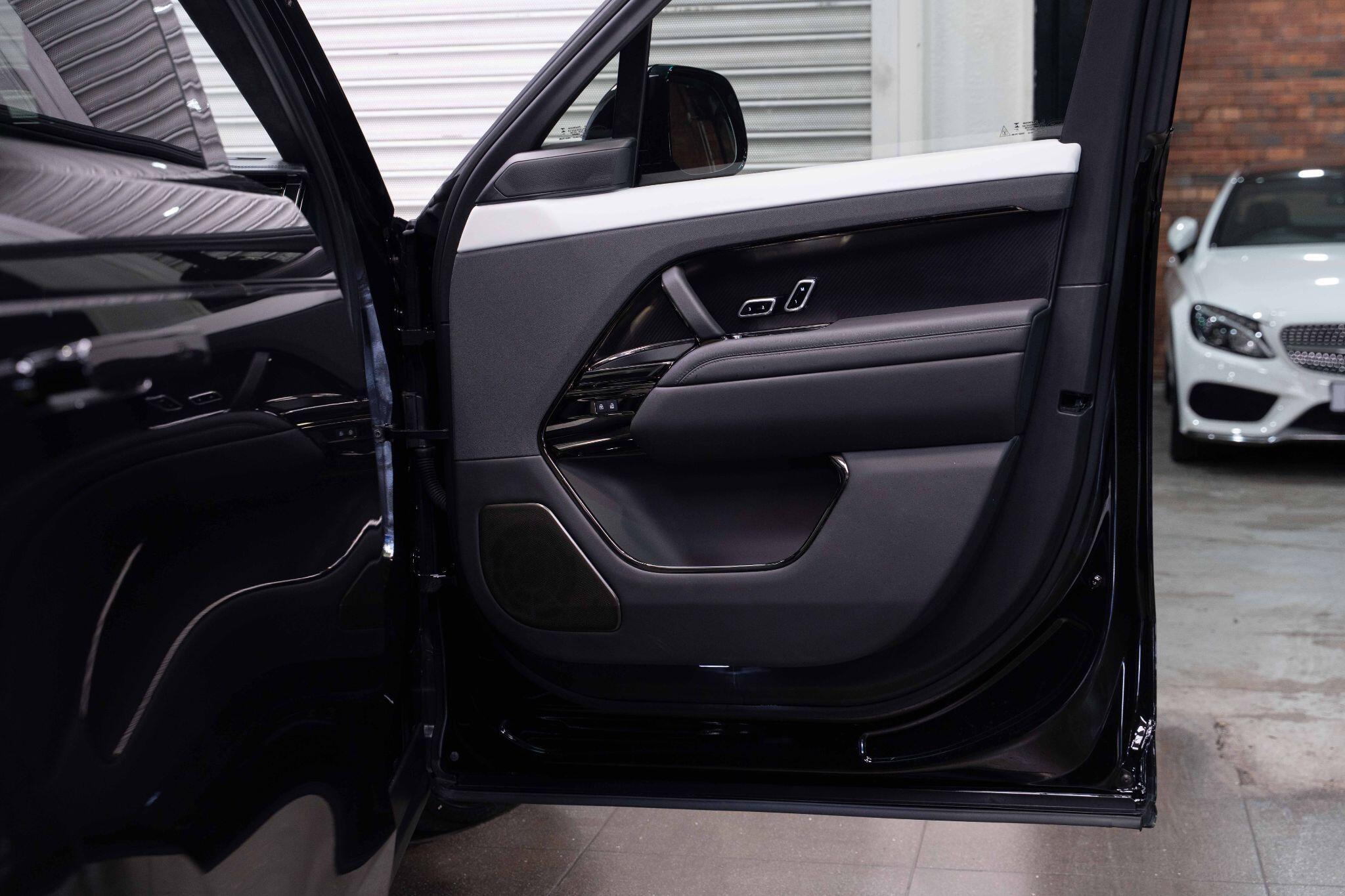 Land Rover RANGE ROVER SPORT - Image 20