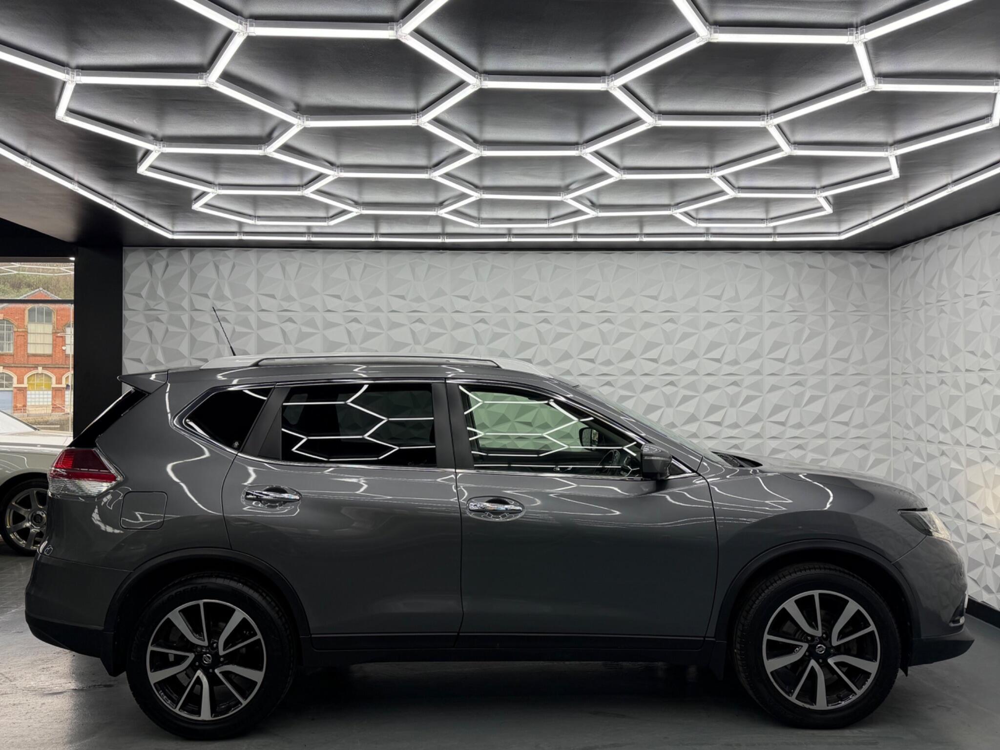 Nissan X-Trail - Image 11