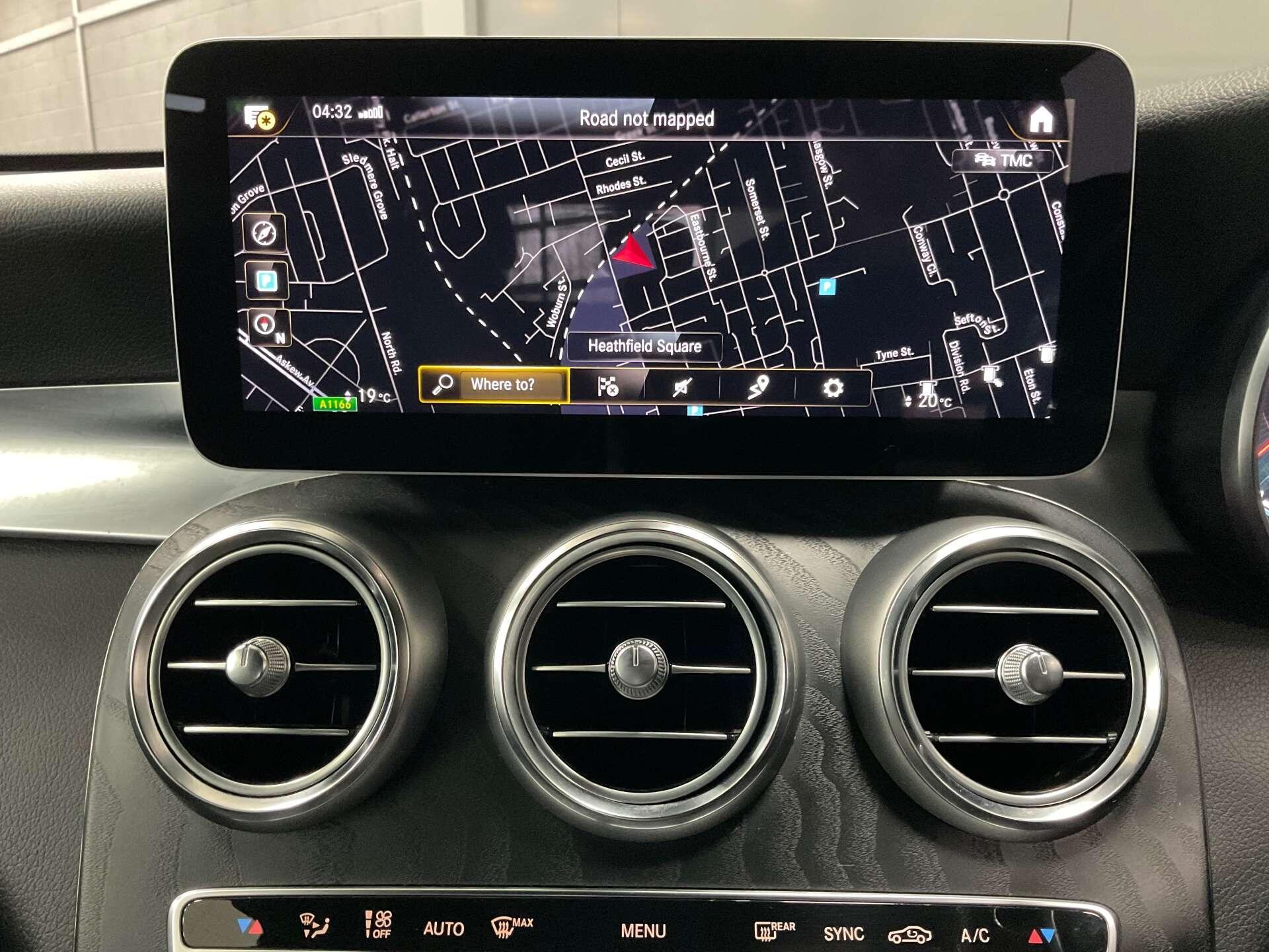 Mercedes GLC - Image 14