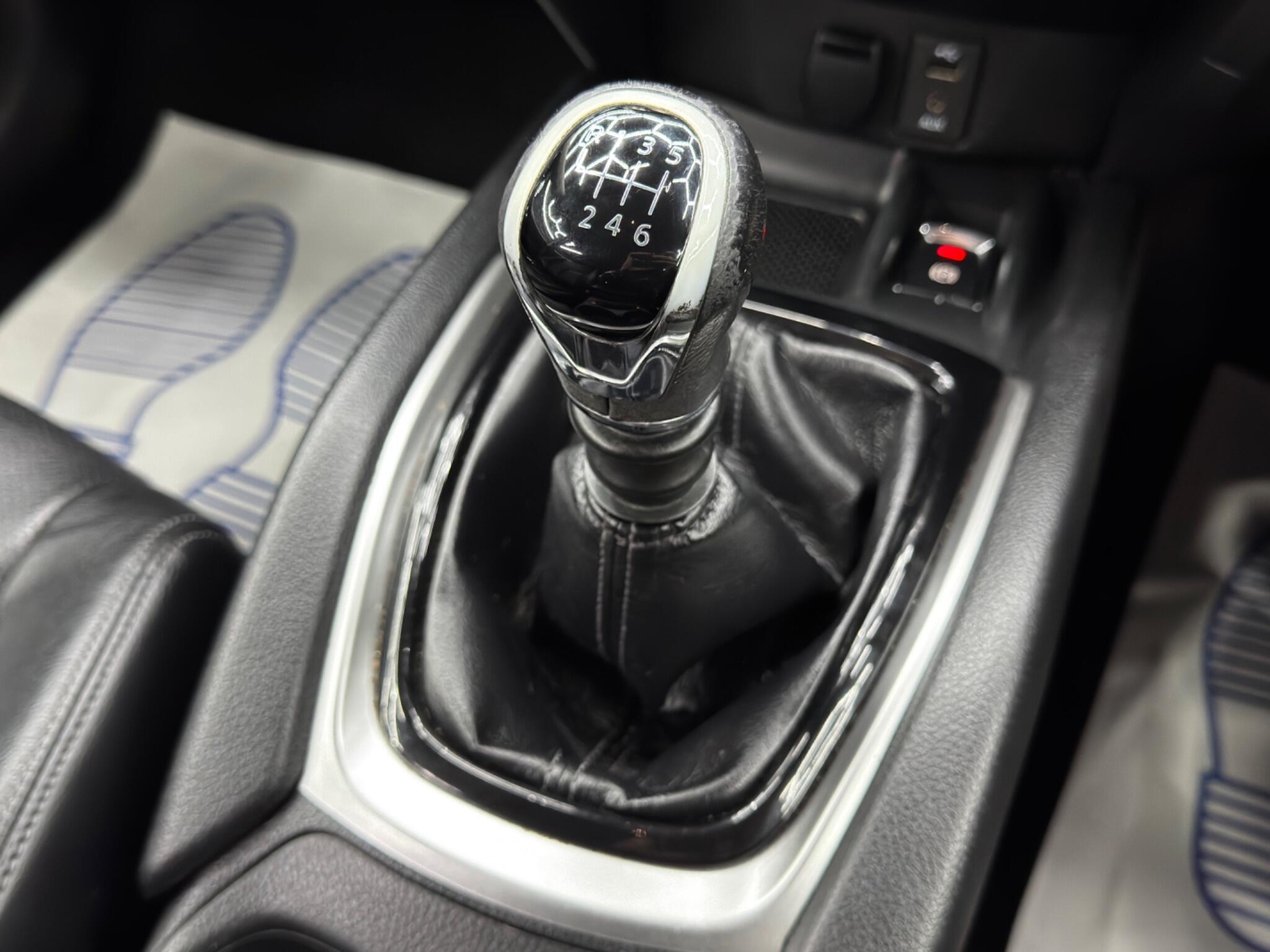 Nissan X-Trail - Image 25