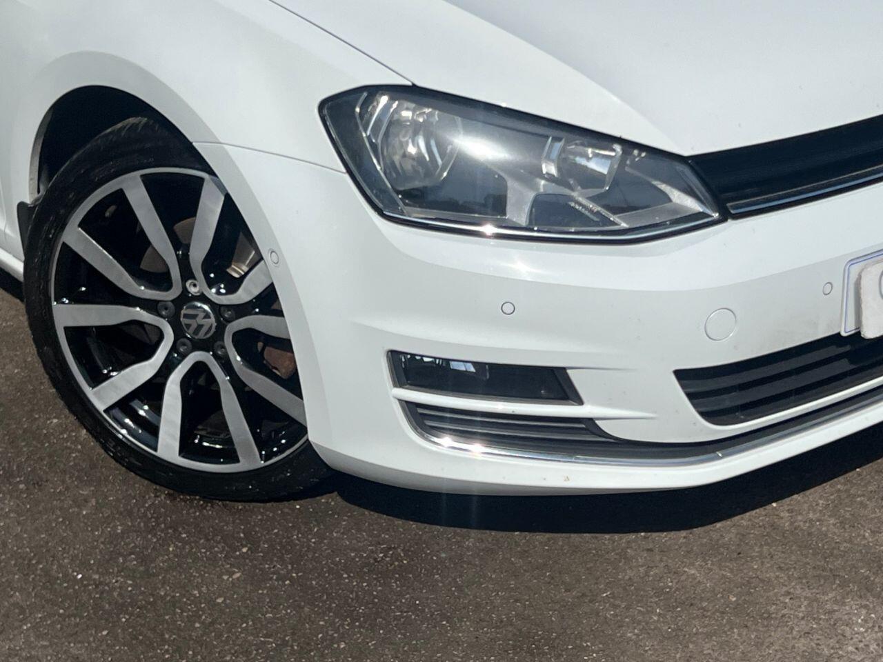 Volkswagen Golf - Image 8