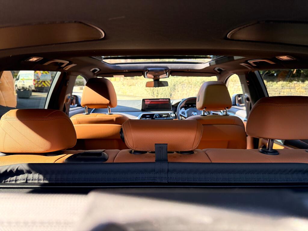 BMW 5 Series - Image 30