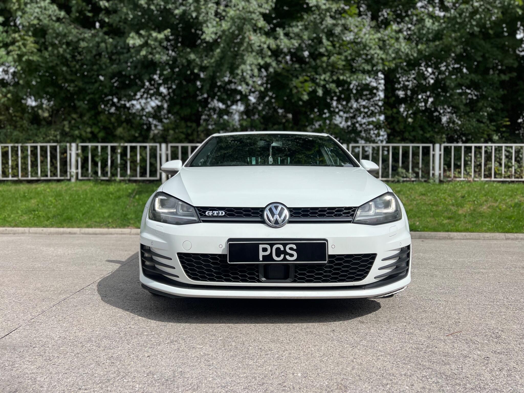 Volkswagen Golf - Image 2