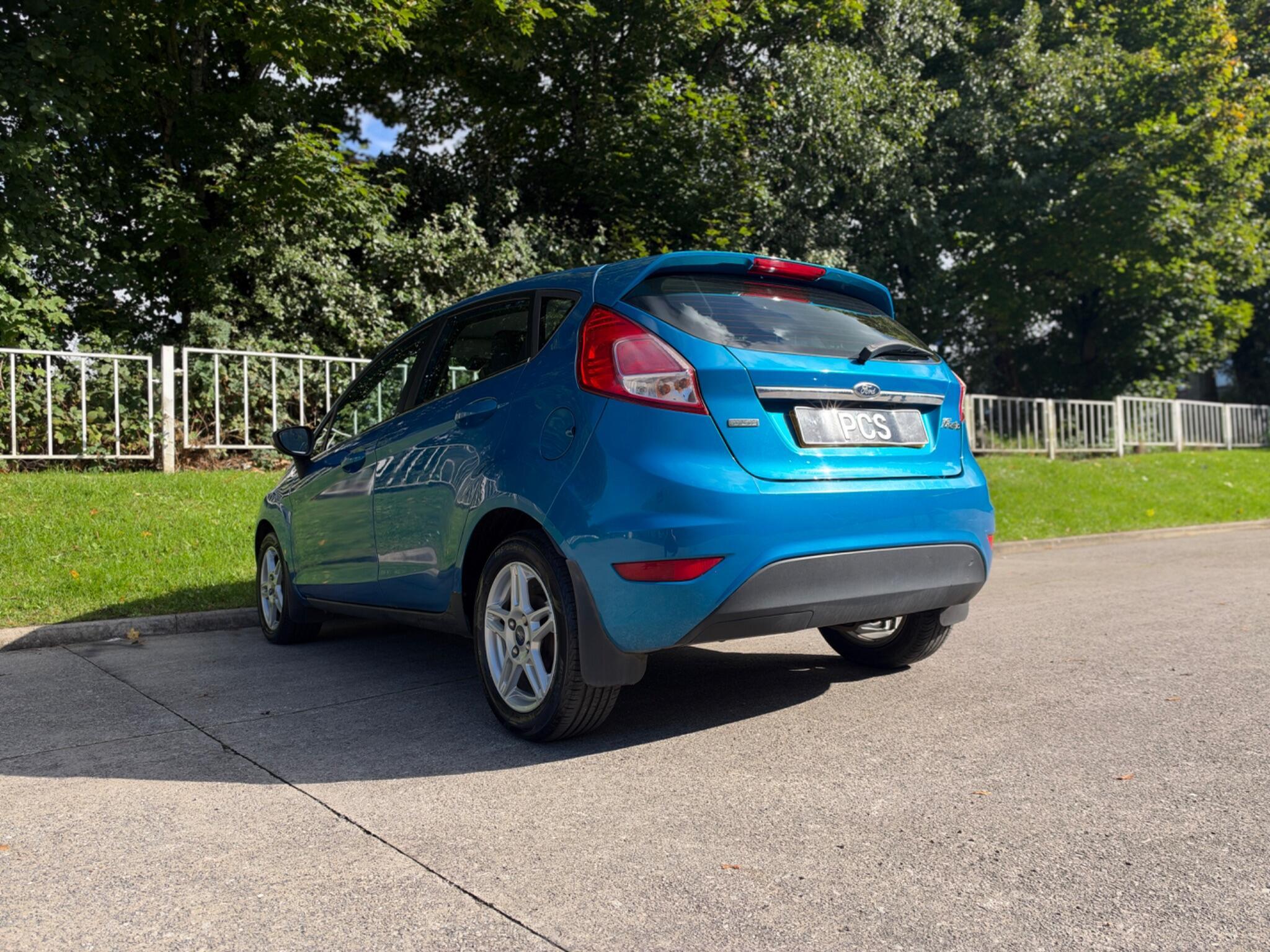 Ford Fiesta - Image 9