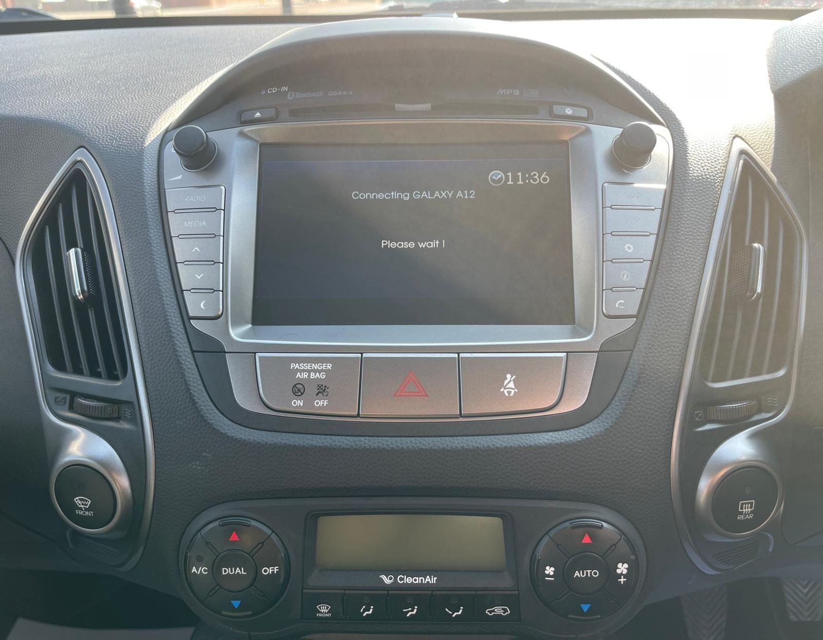 Hyundai ix35 - Image 25