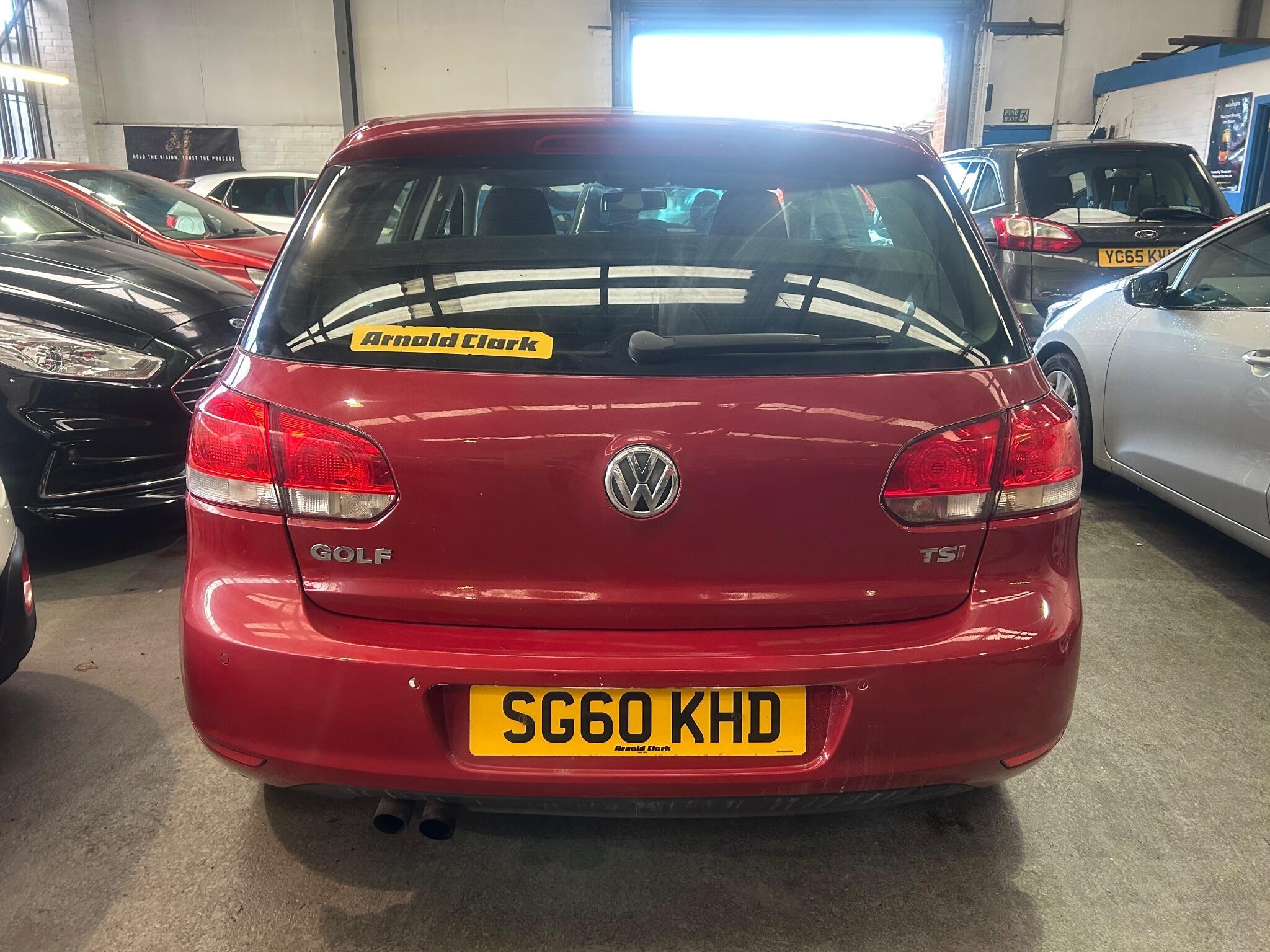 Volkswagen Golf - Image 13