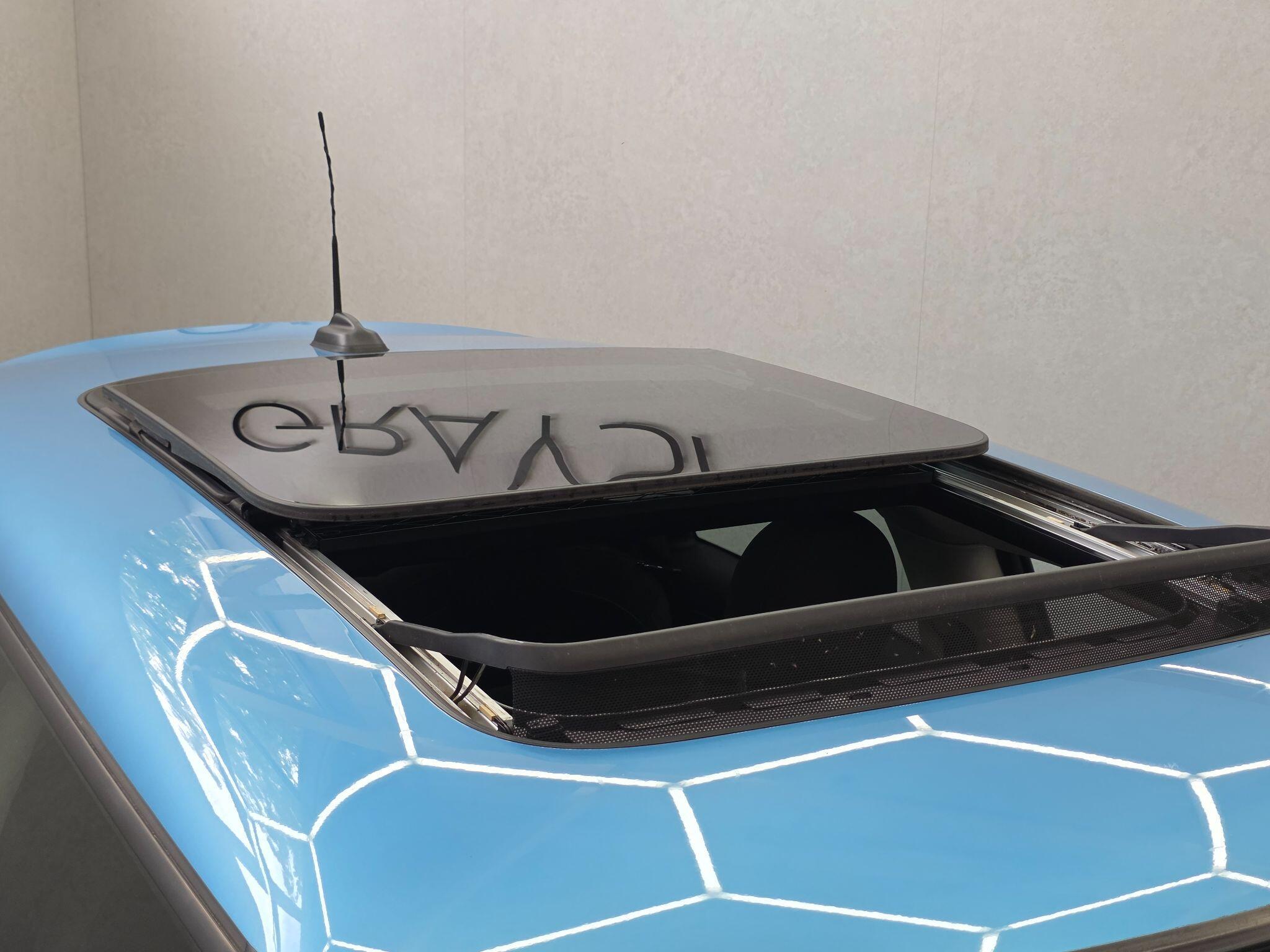MINI Hatch - Image 4