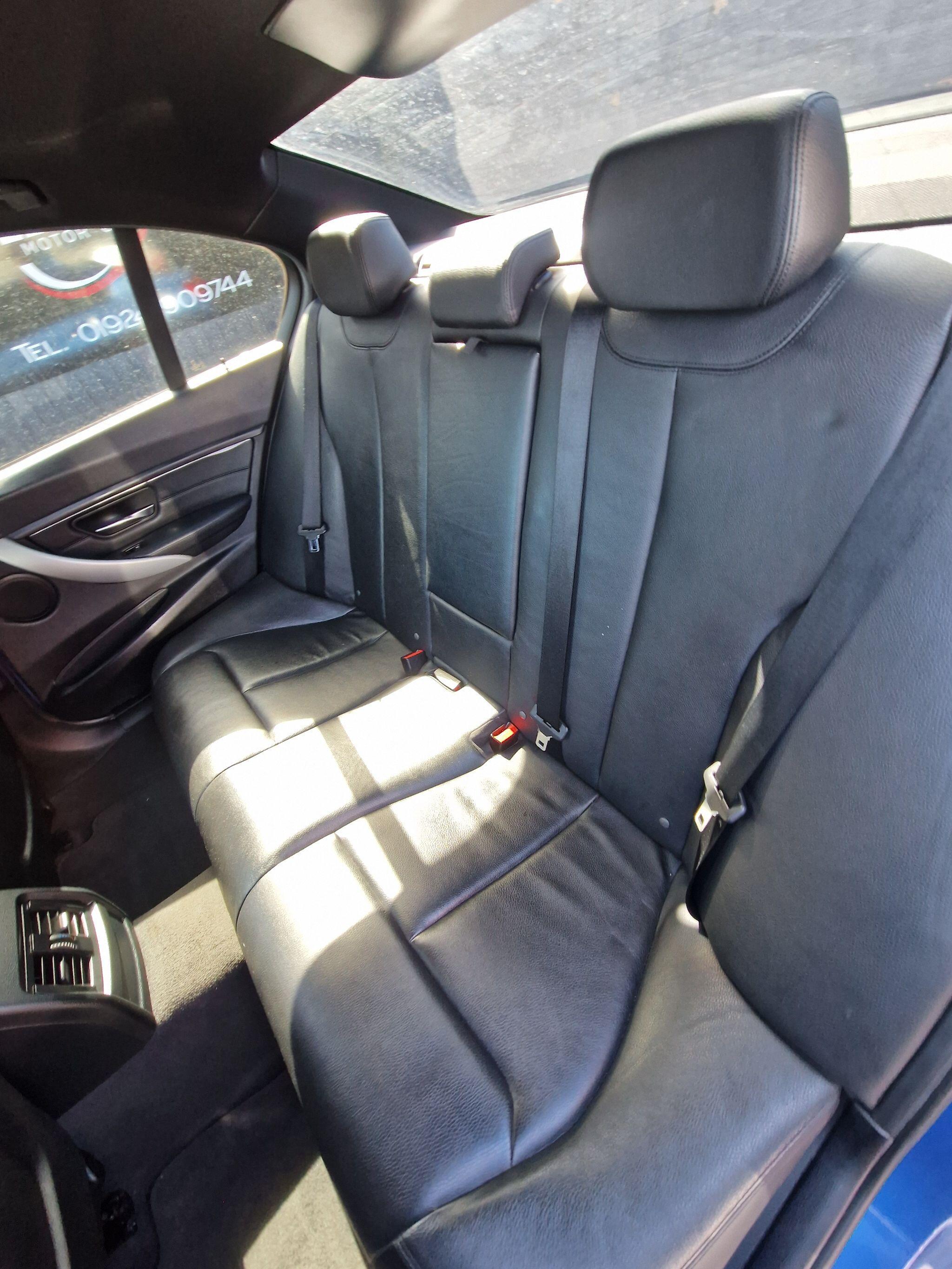 BMW 3 Series - Image 27