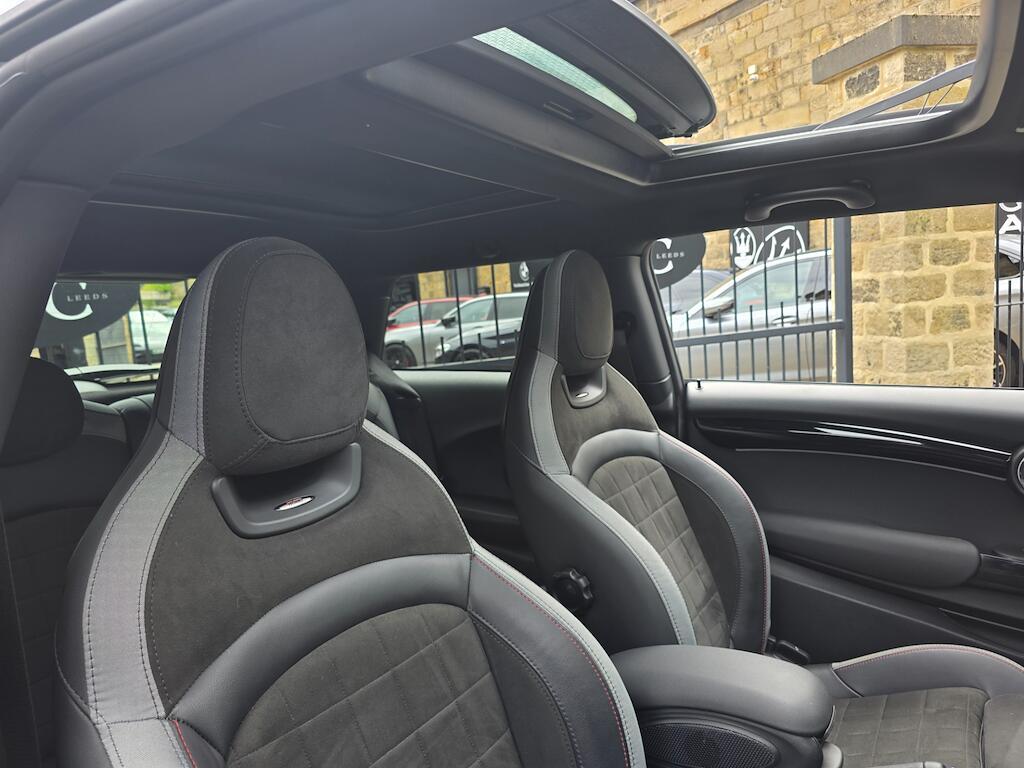 MINI Hatch - Image 43