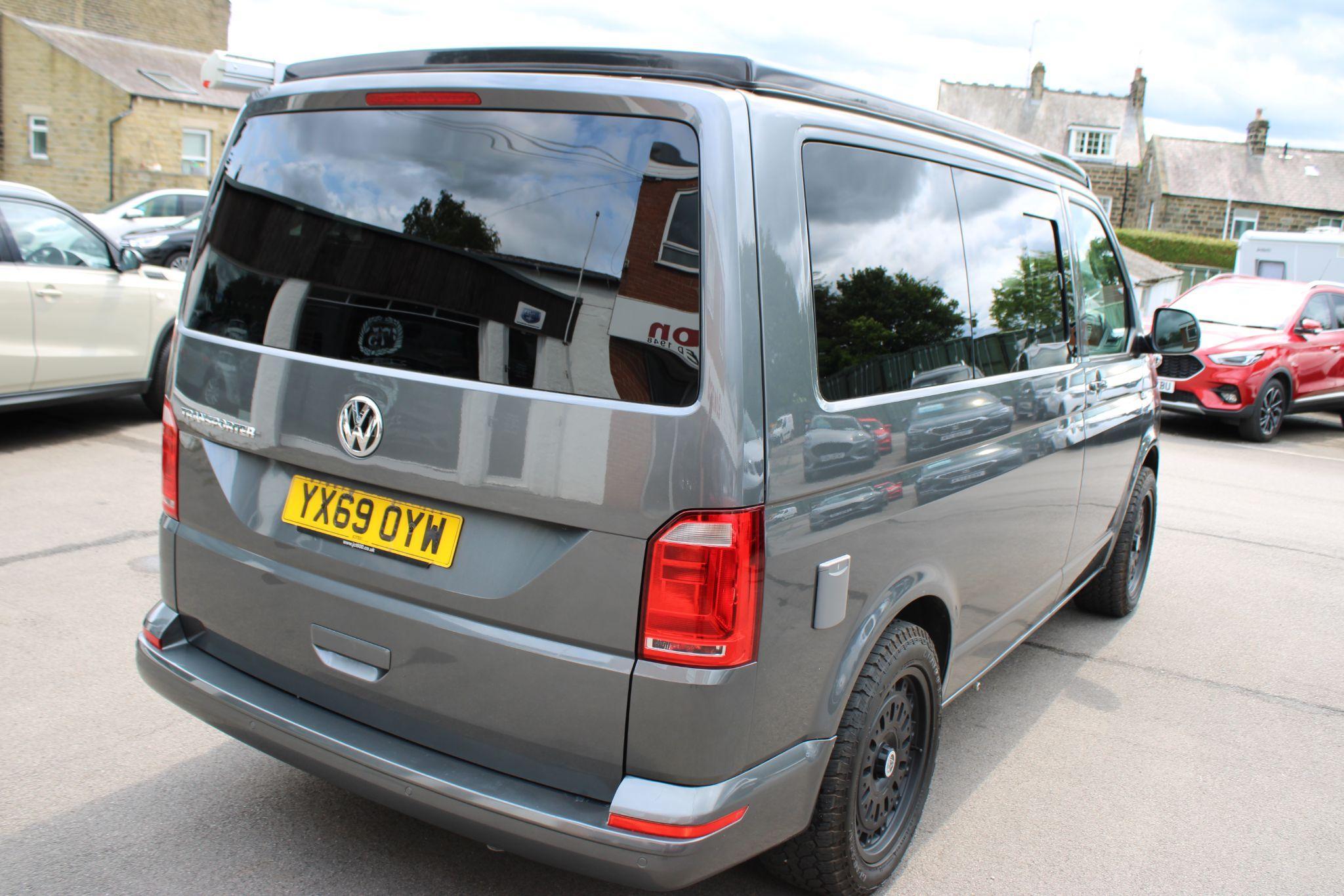 Volkswagen Campervan T6 - Image 16