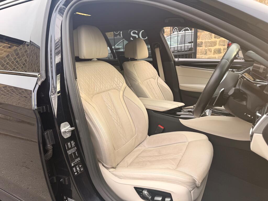 BMW 5 Series - Image 37