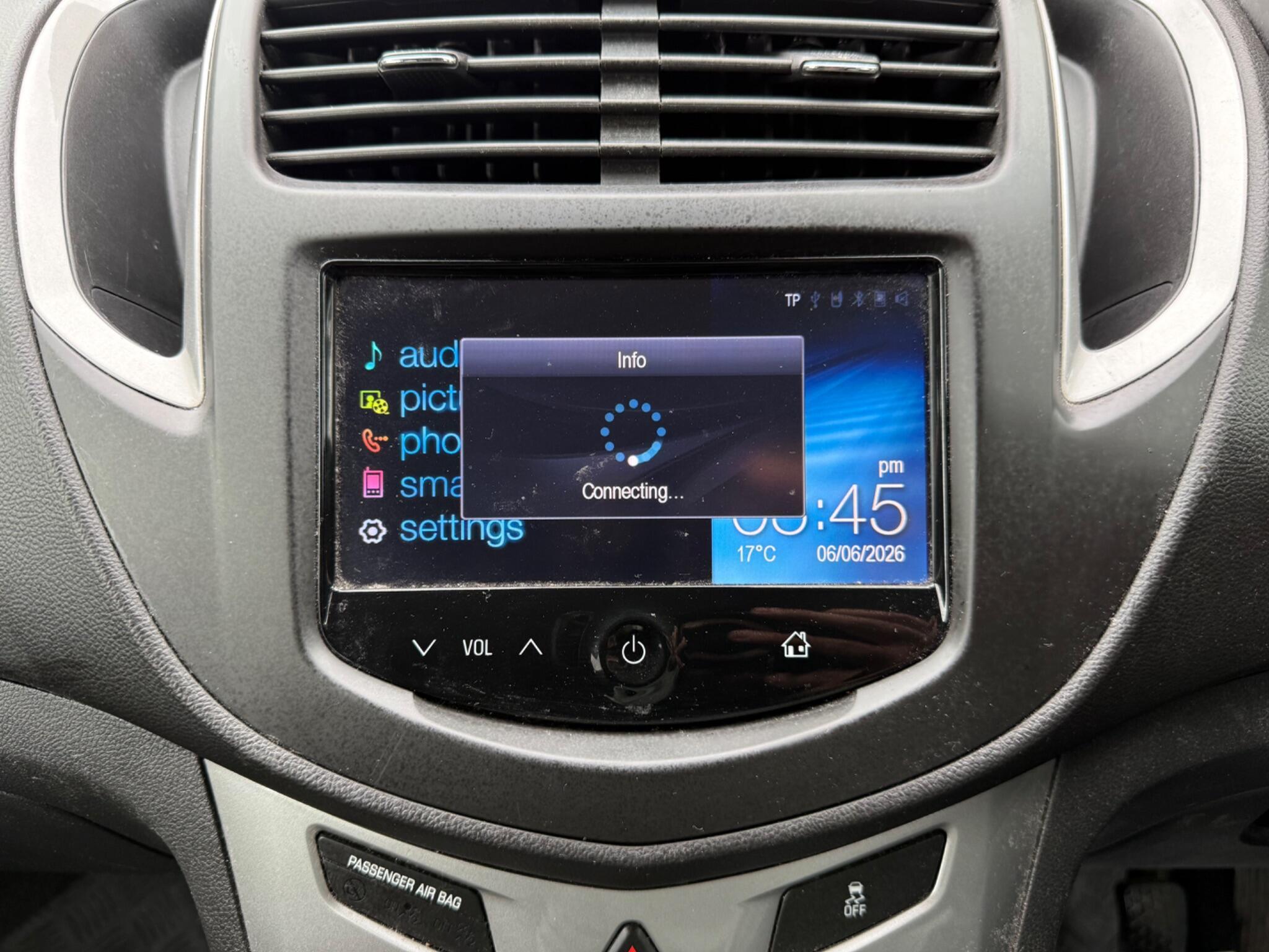 Chevrolet Trax - Image 9