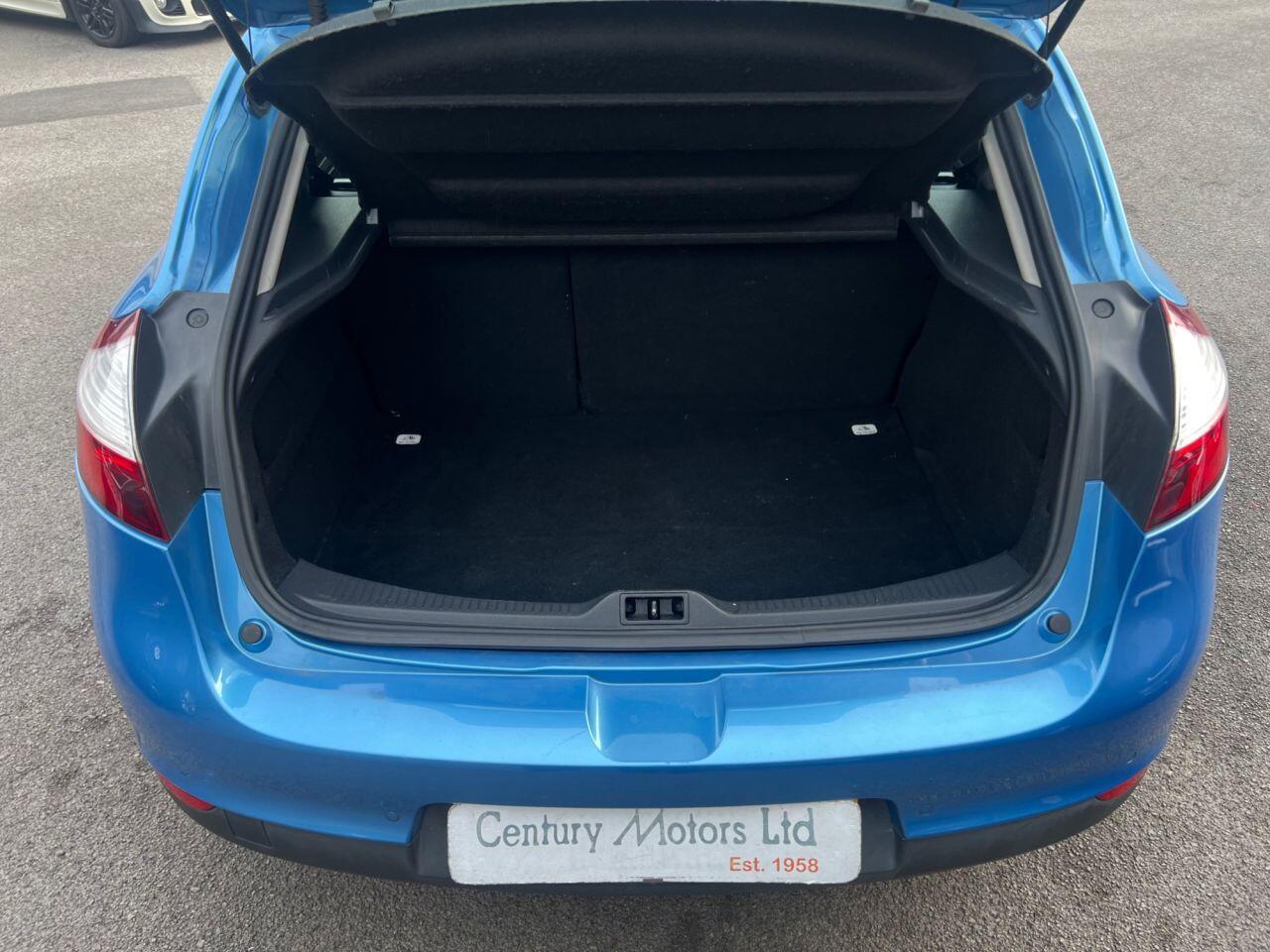 Renault Megane - Image 5