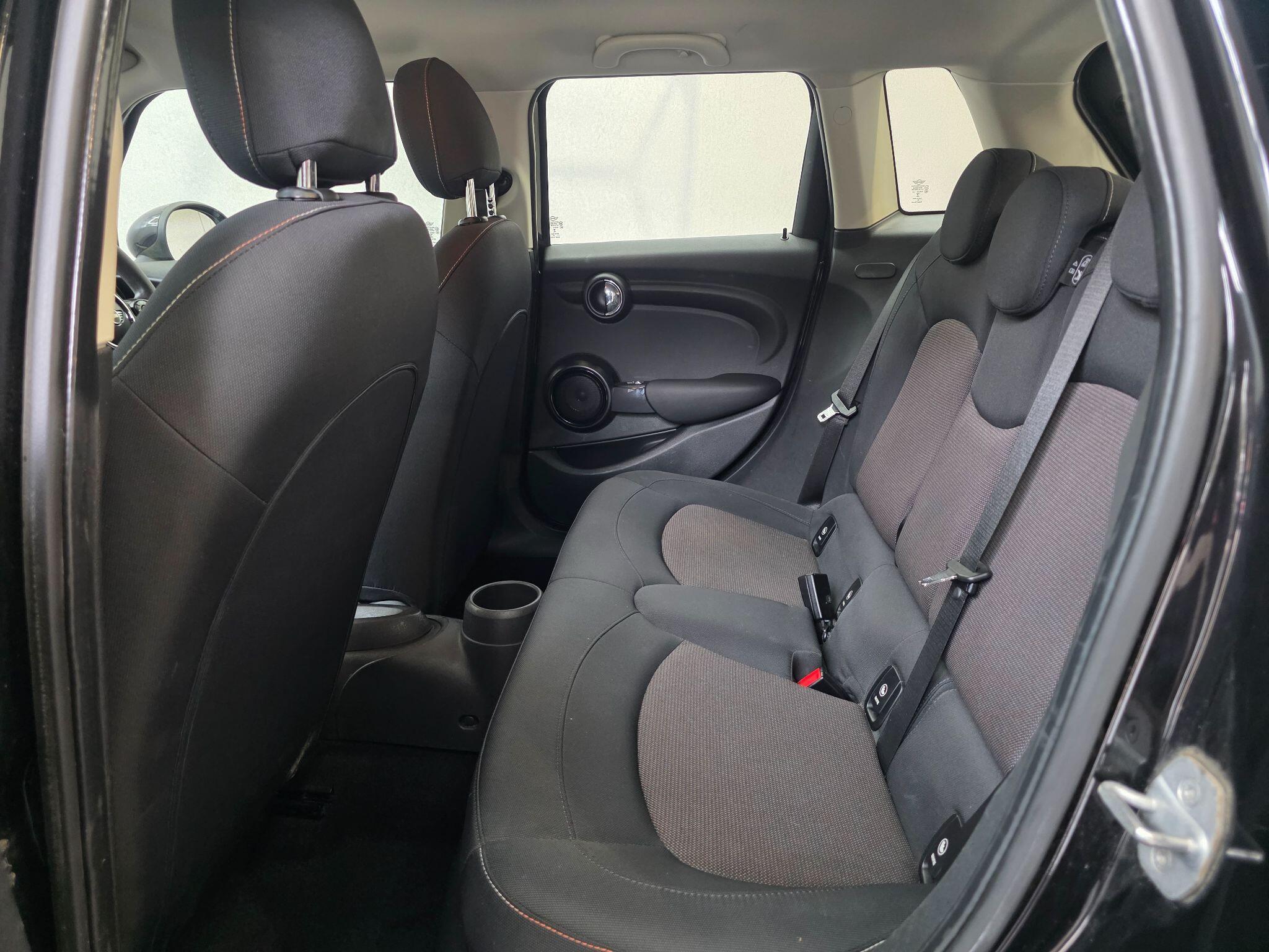 MINI Hatch - Image 29