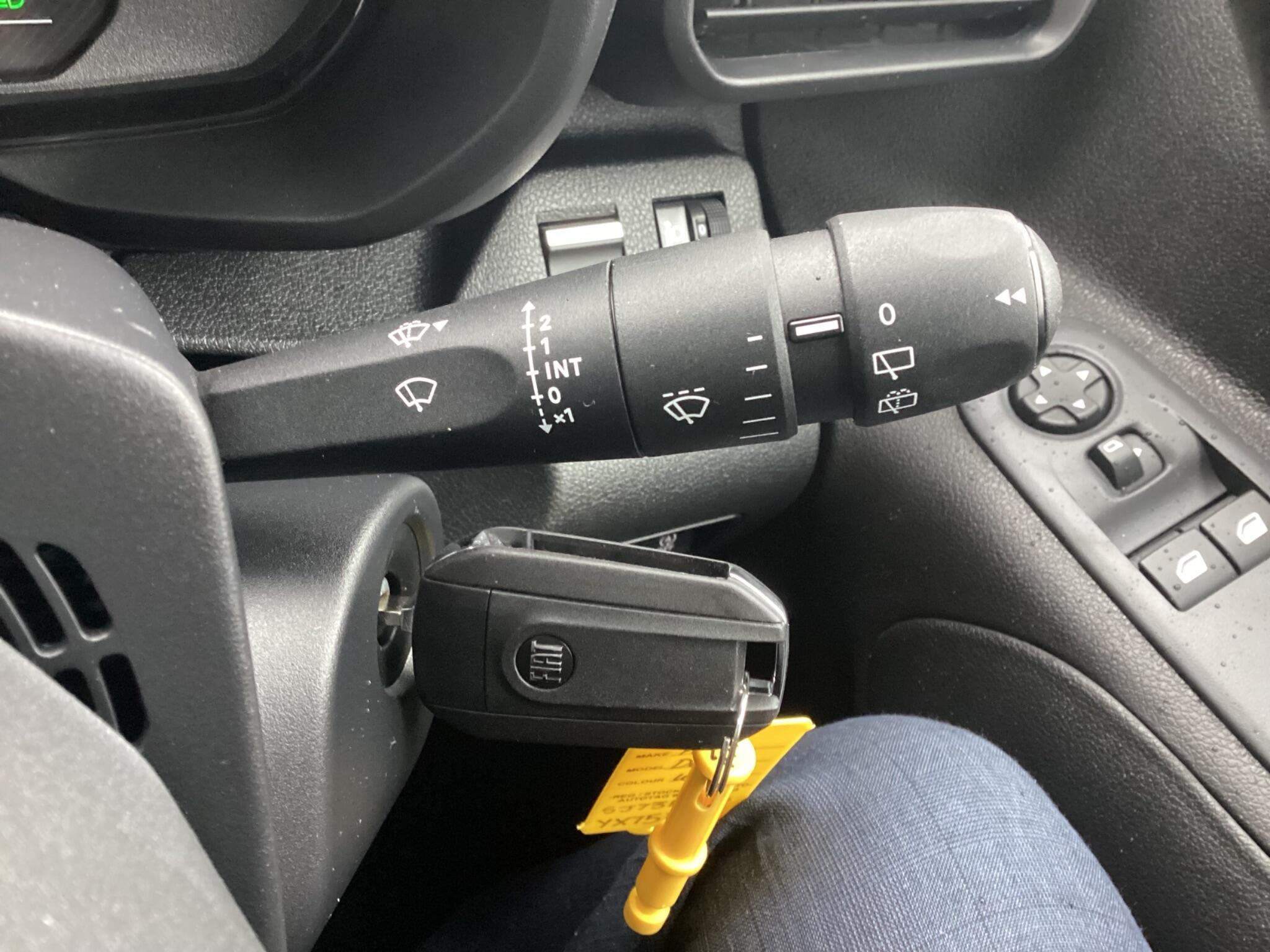 Fiat Doblo - Image 18