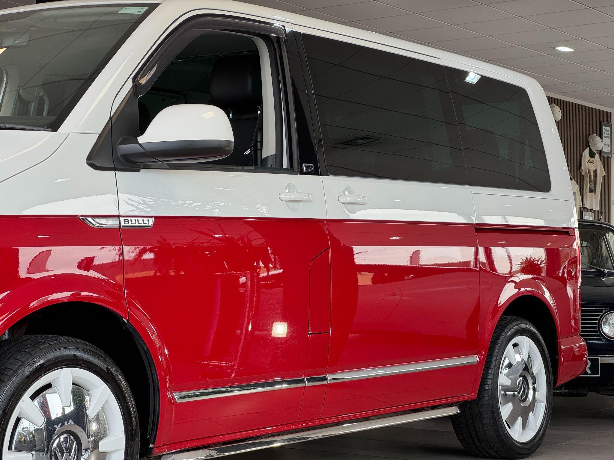 Volkswagen CARAVELLE - Image 13
