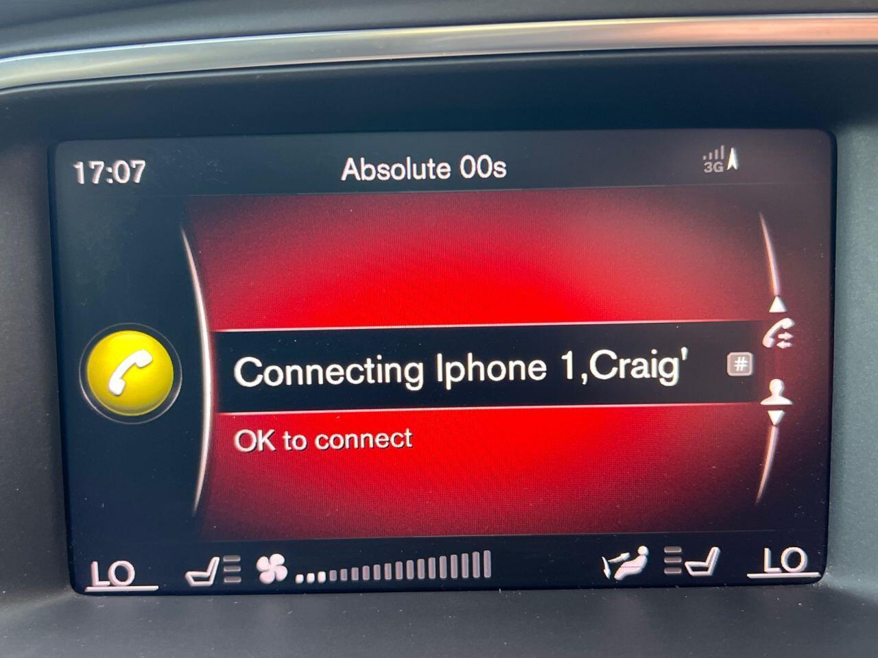 Volvo V40 - Image 21