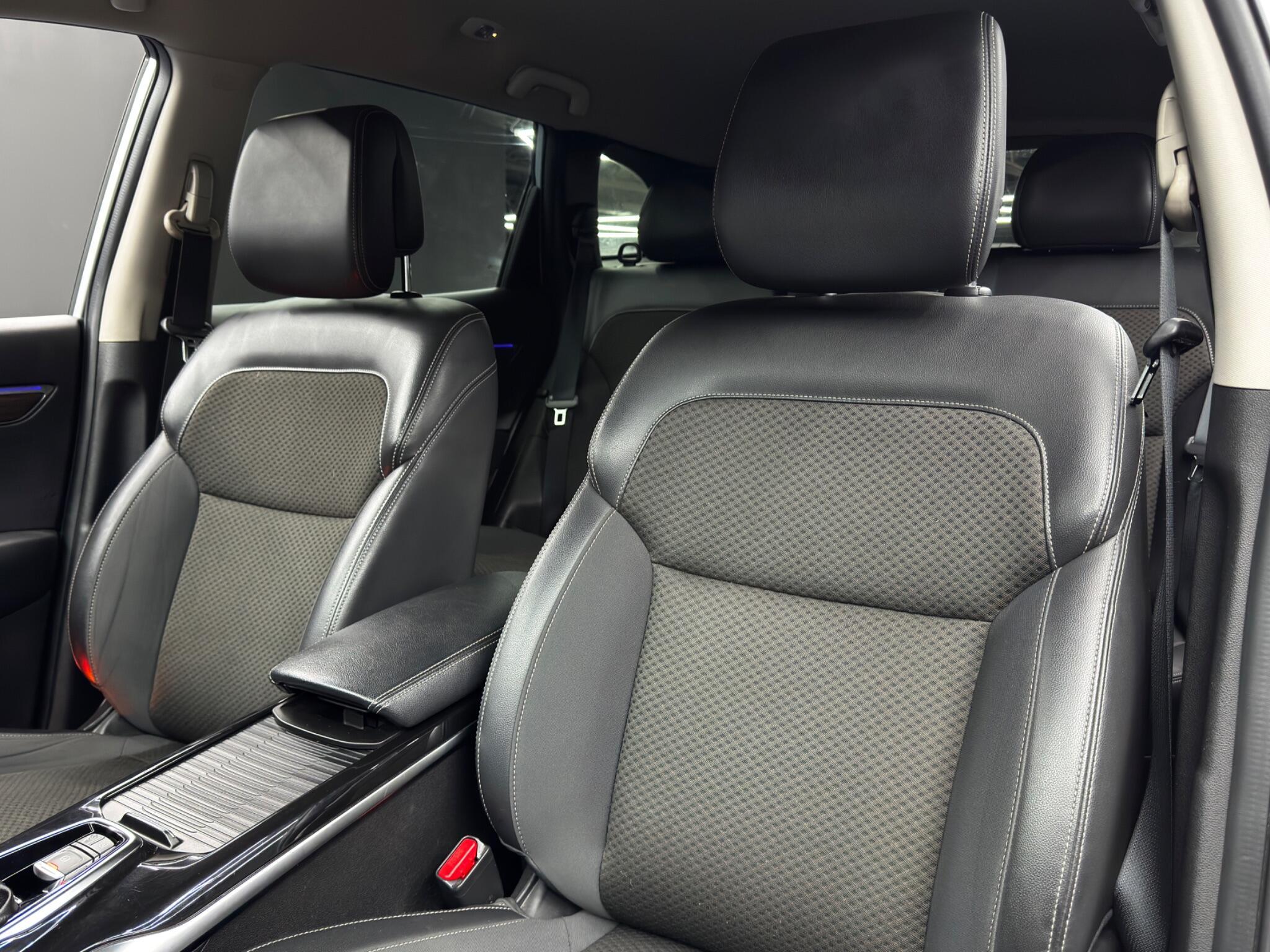 Renault Koleos - Image 14