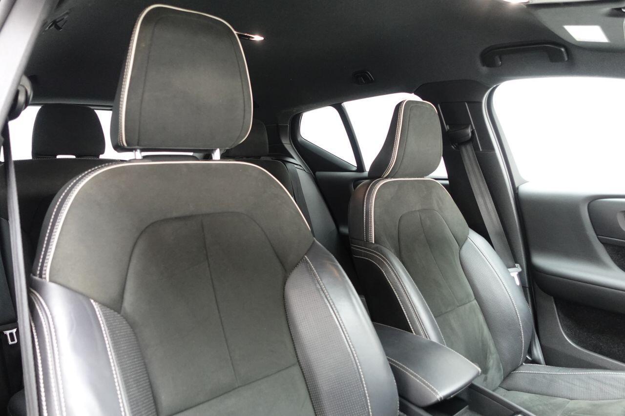 Volvo XC40 - Image 3