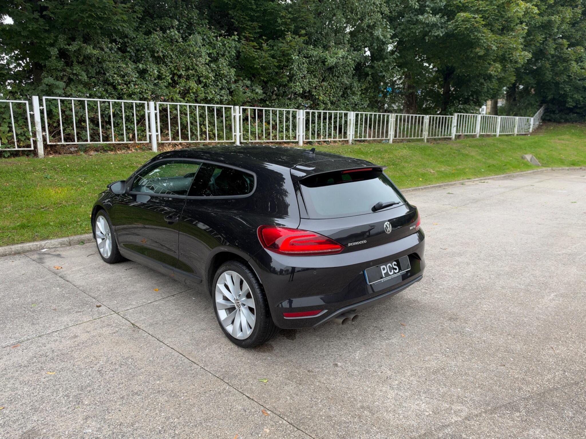 Volkswagen Scirocco - Image 14