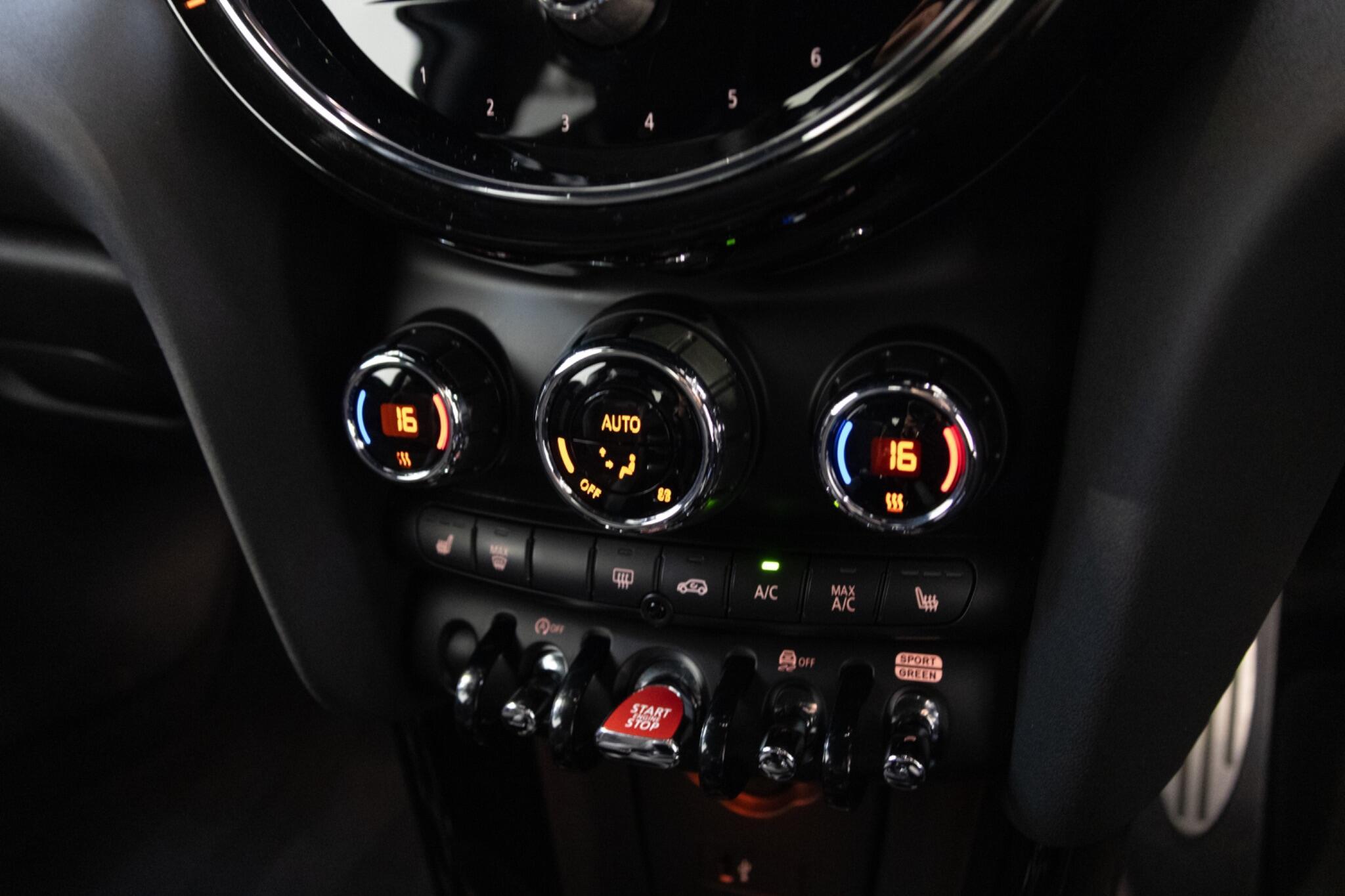 MINI Hatch - Image 21